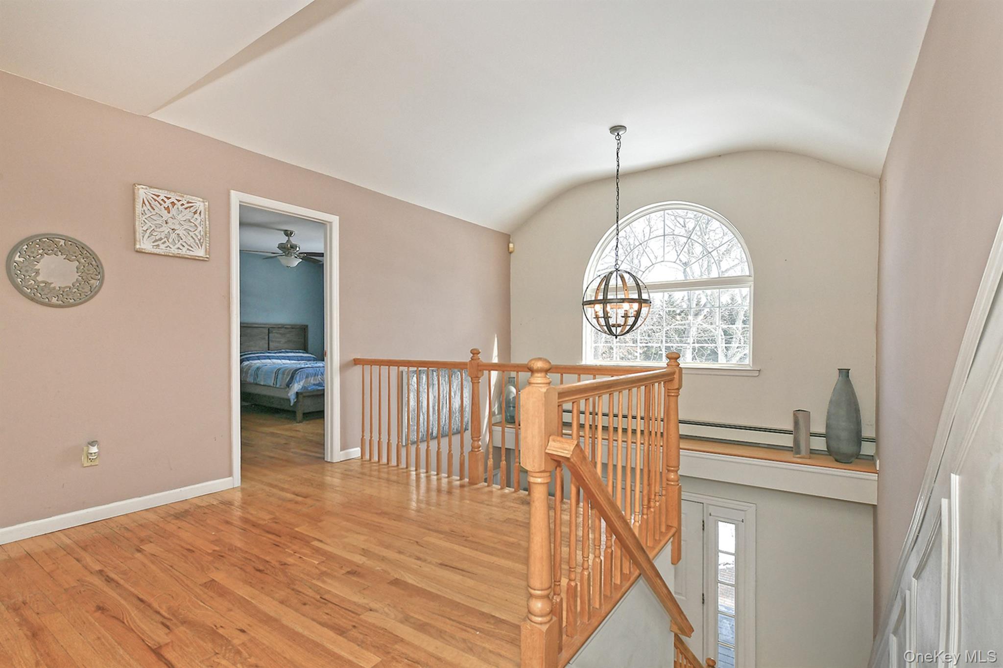 #13 photo, 312 Cambon Avenue, Саффолк ‖ Saint James , NY 11780