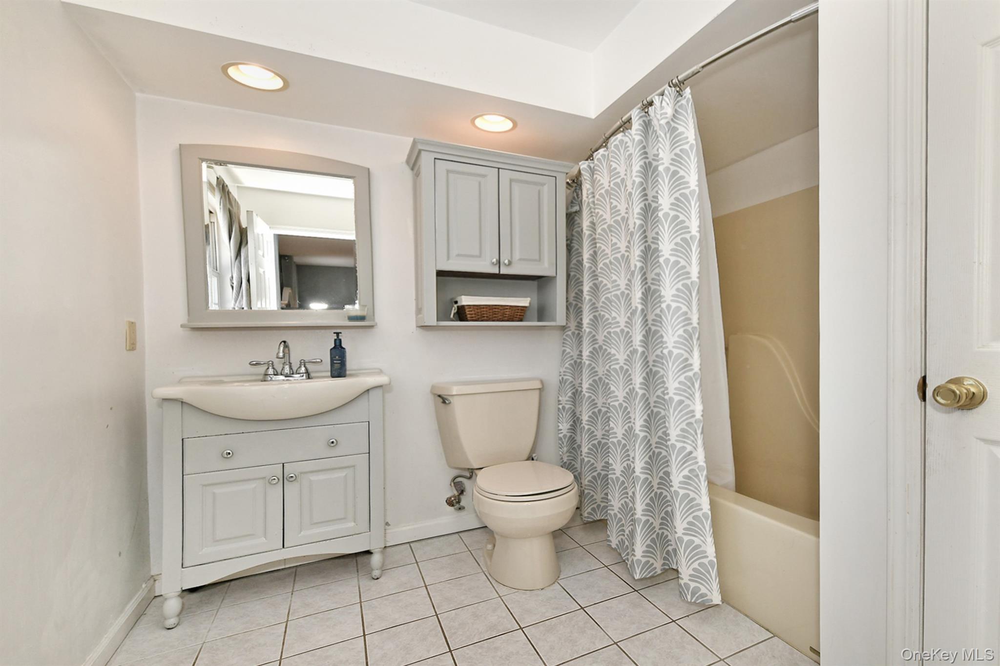 #16 photo, 312 Cambon Avenue, Саффолк ‖ Saint James , NY 11780