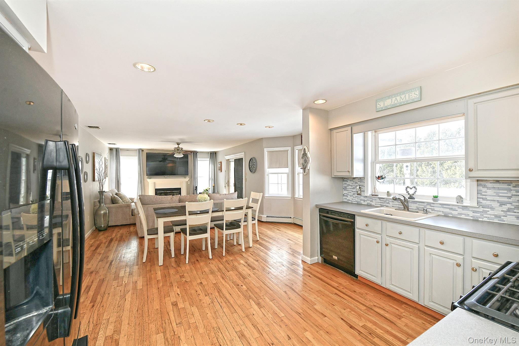 #8 photo, 312 Cambon Avenue, Саффолк ‖ Saint James , NY 11780