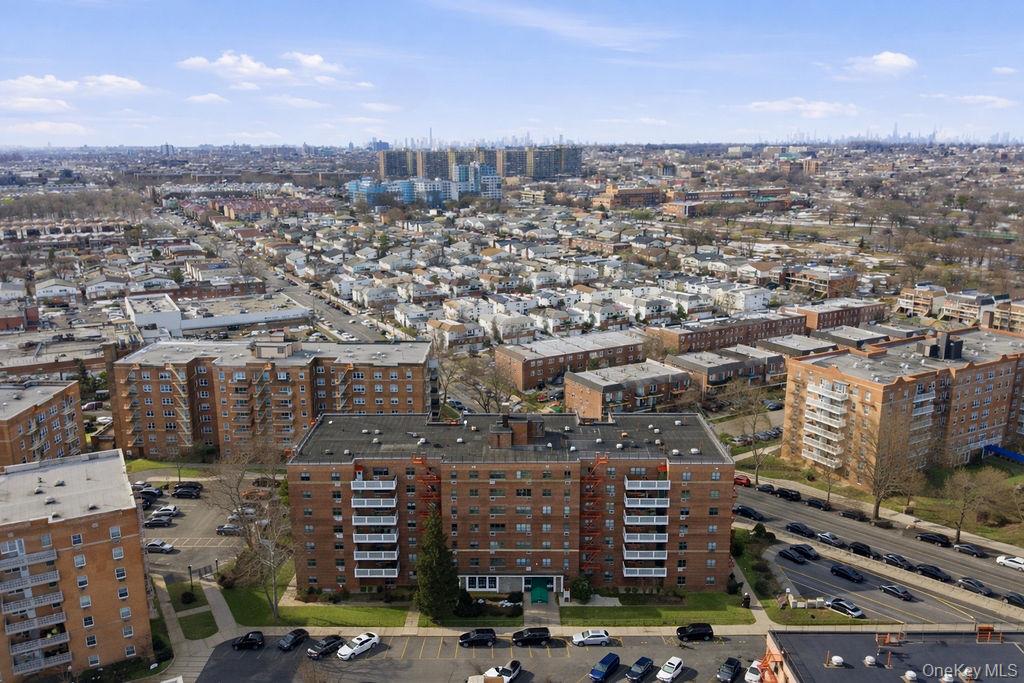 #14 photo, 85-10 151st Avenue, কুইন্‌স Howard Beach , NY 11414