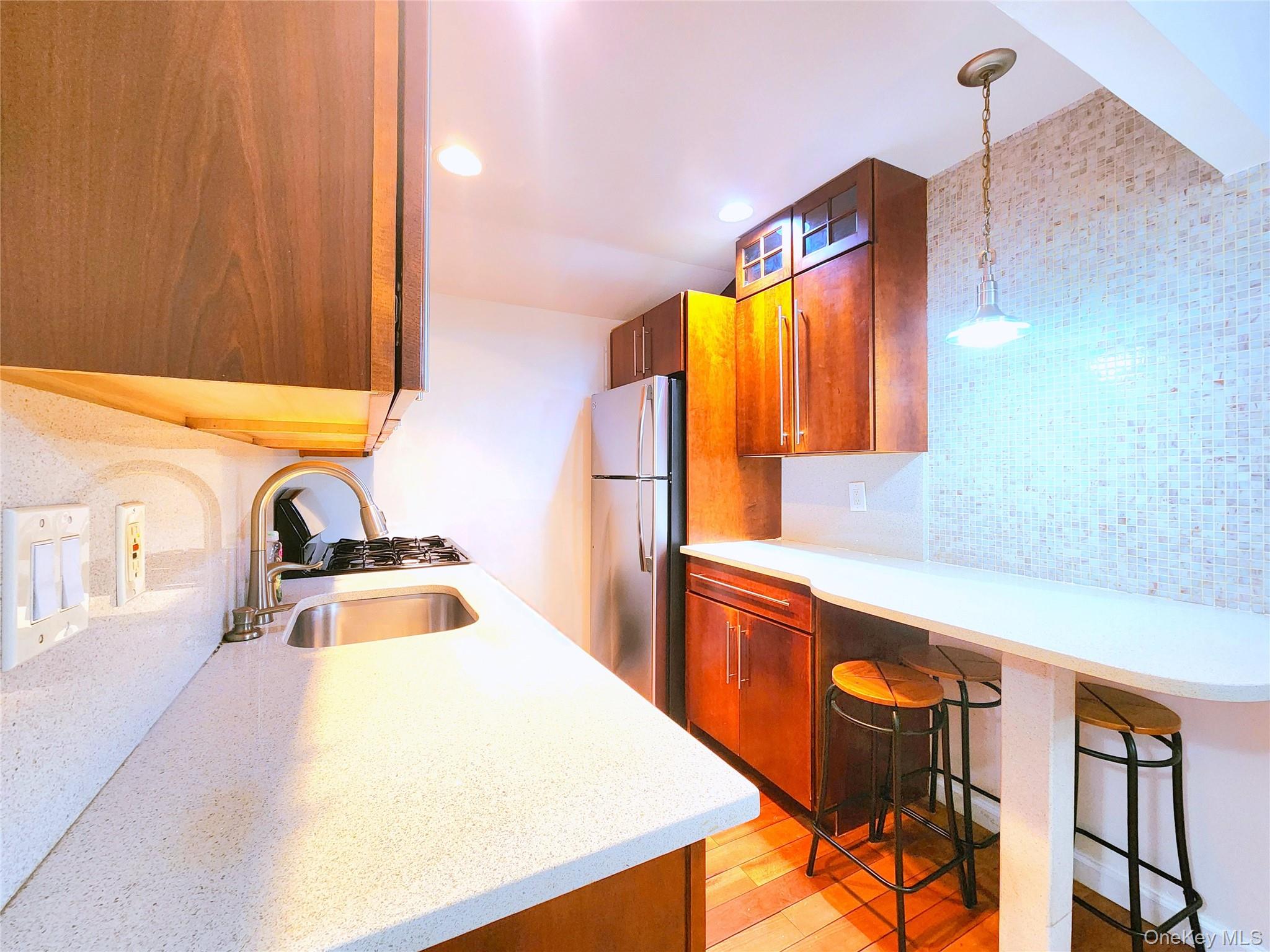 #3 photo, 14018 33rd Avenue, Flushing , NY 11354