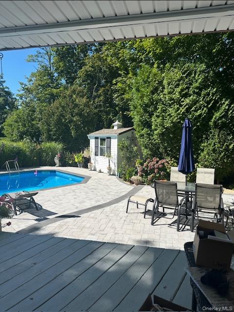 #2 photo, 19 Hallock Court, Miller Place , NY 11764