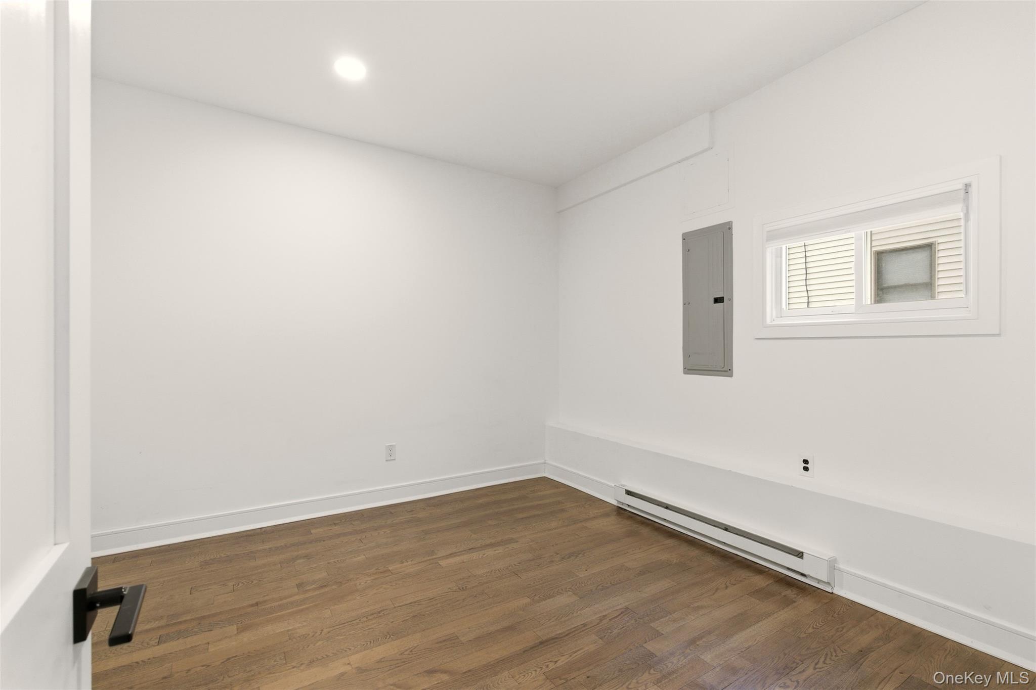 #18 photo, 9 Hinton Avenue, Babylon , NY 11702