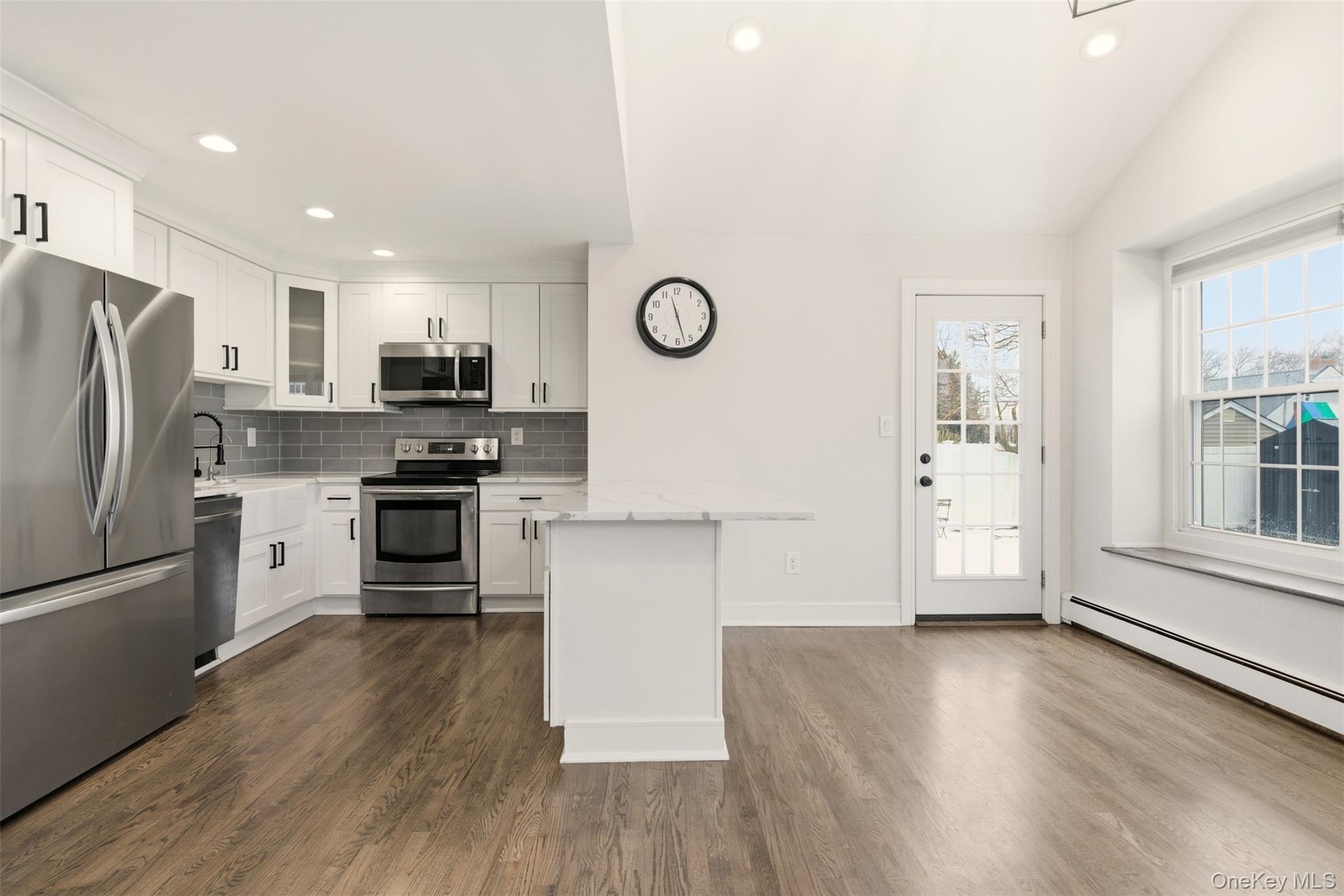 #5 photo, 9 Hinton Avenue, Babylon , NY 11702