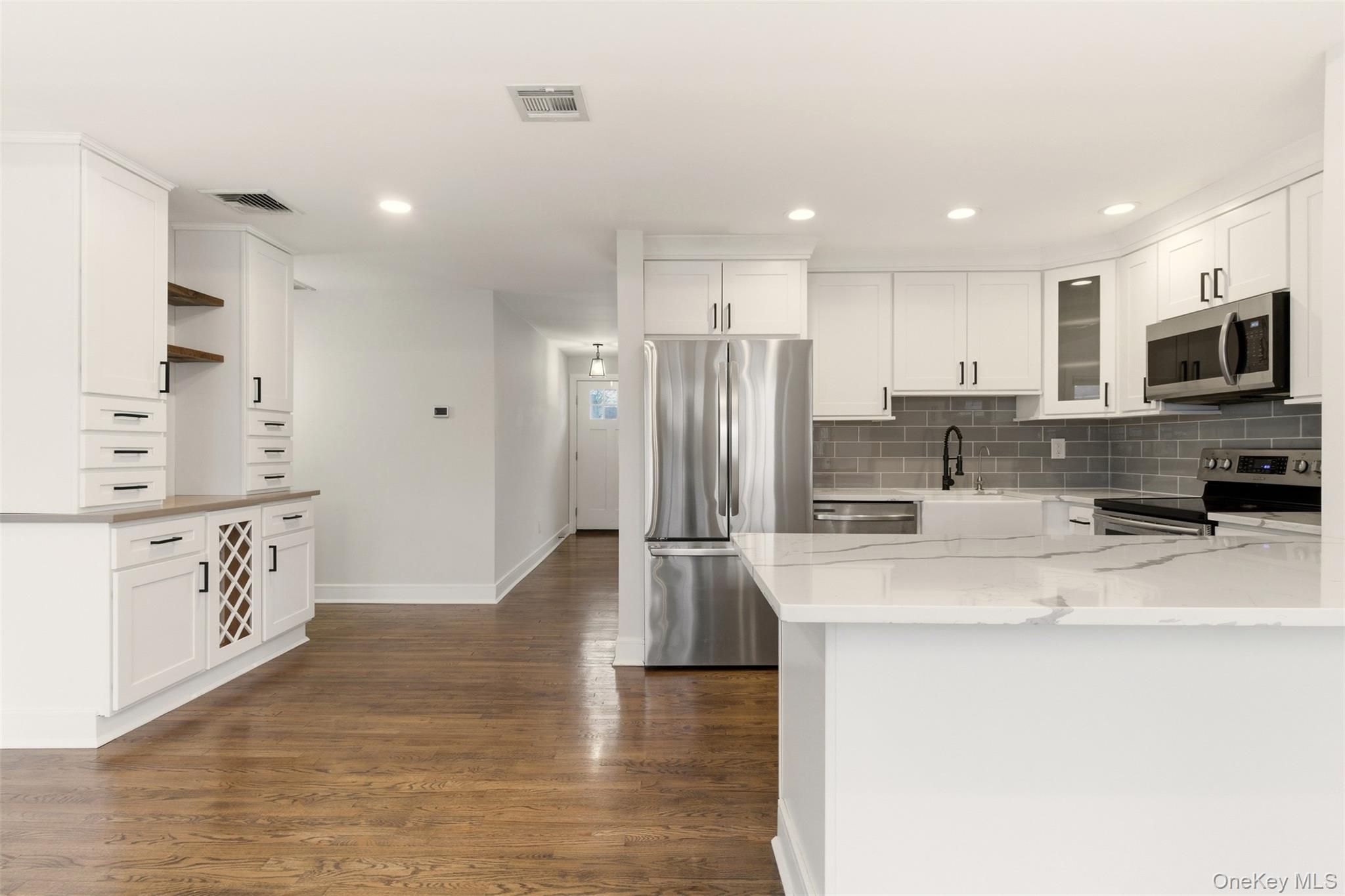 #8 photo, 9 Hinton Avenue, Babylon , NY 11702