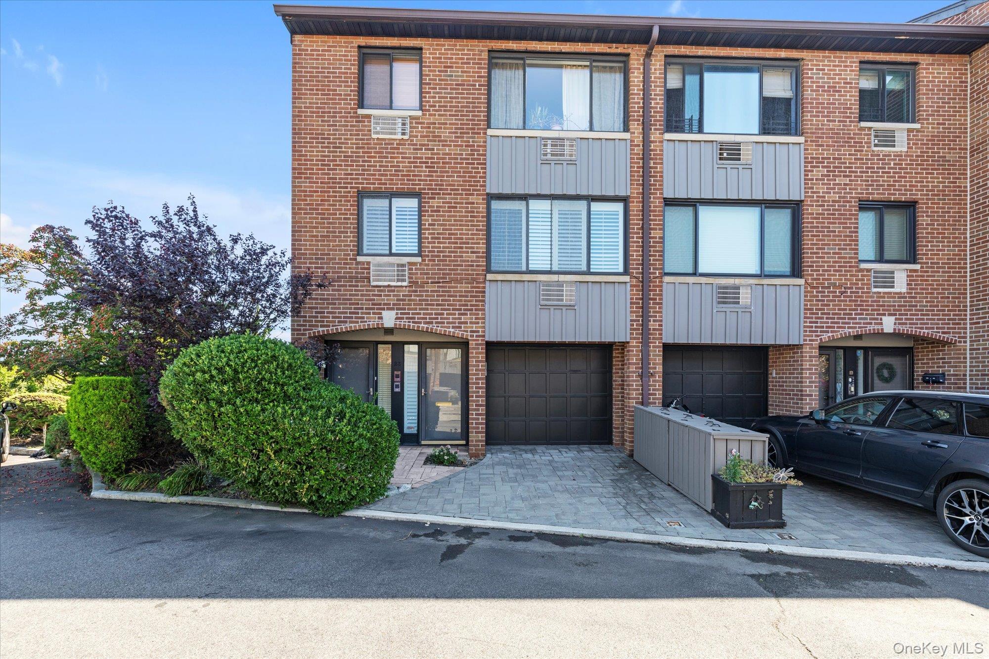 #1 photo, 154-23 Riverside Drive, Whitestone , NY 11357