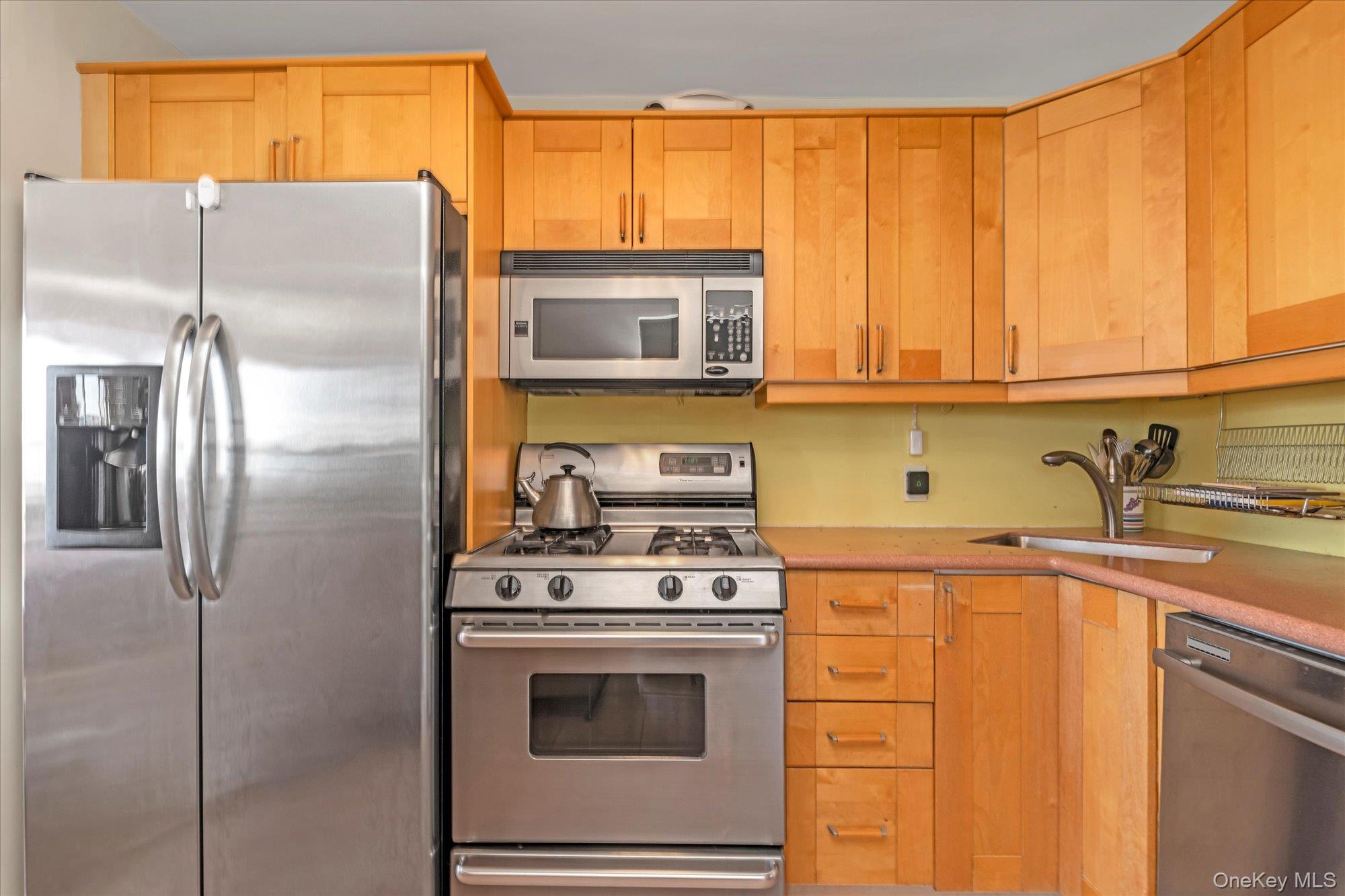 #9 photo, 154-23 Riverside Drive, Whitestone , NY 11357