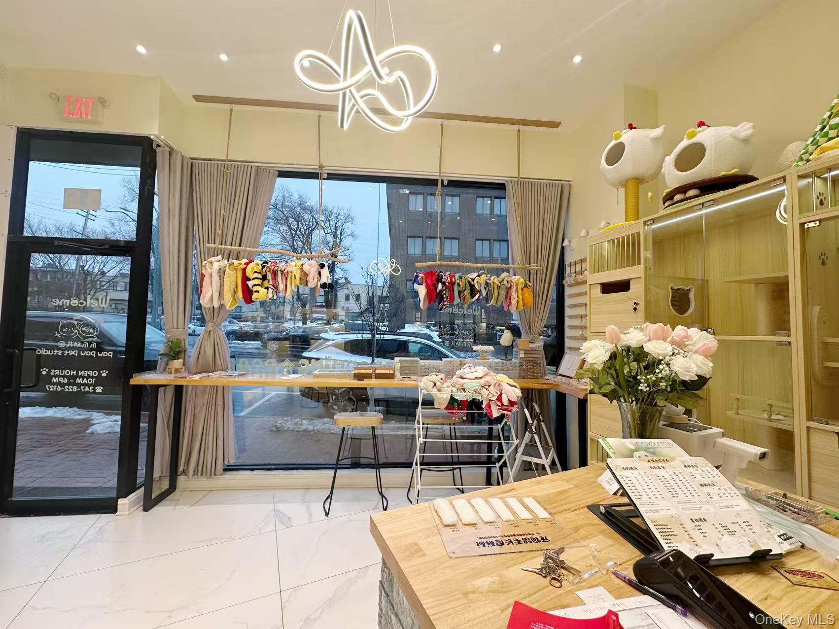 #7 photo, 15 Cutter Mill Road, Great Neck , NY 11021