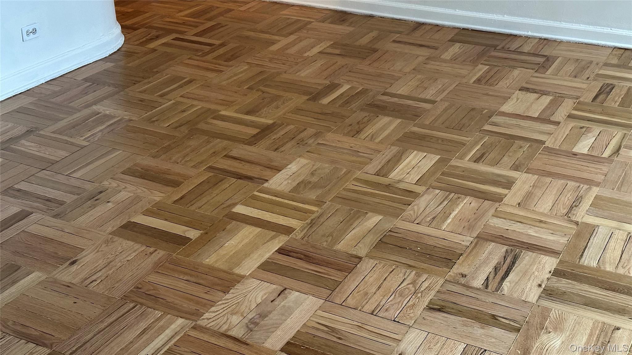 #11 photo, 98-10 64th Avenue, Rego Park , NY 11374