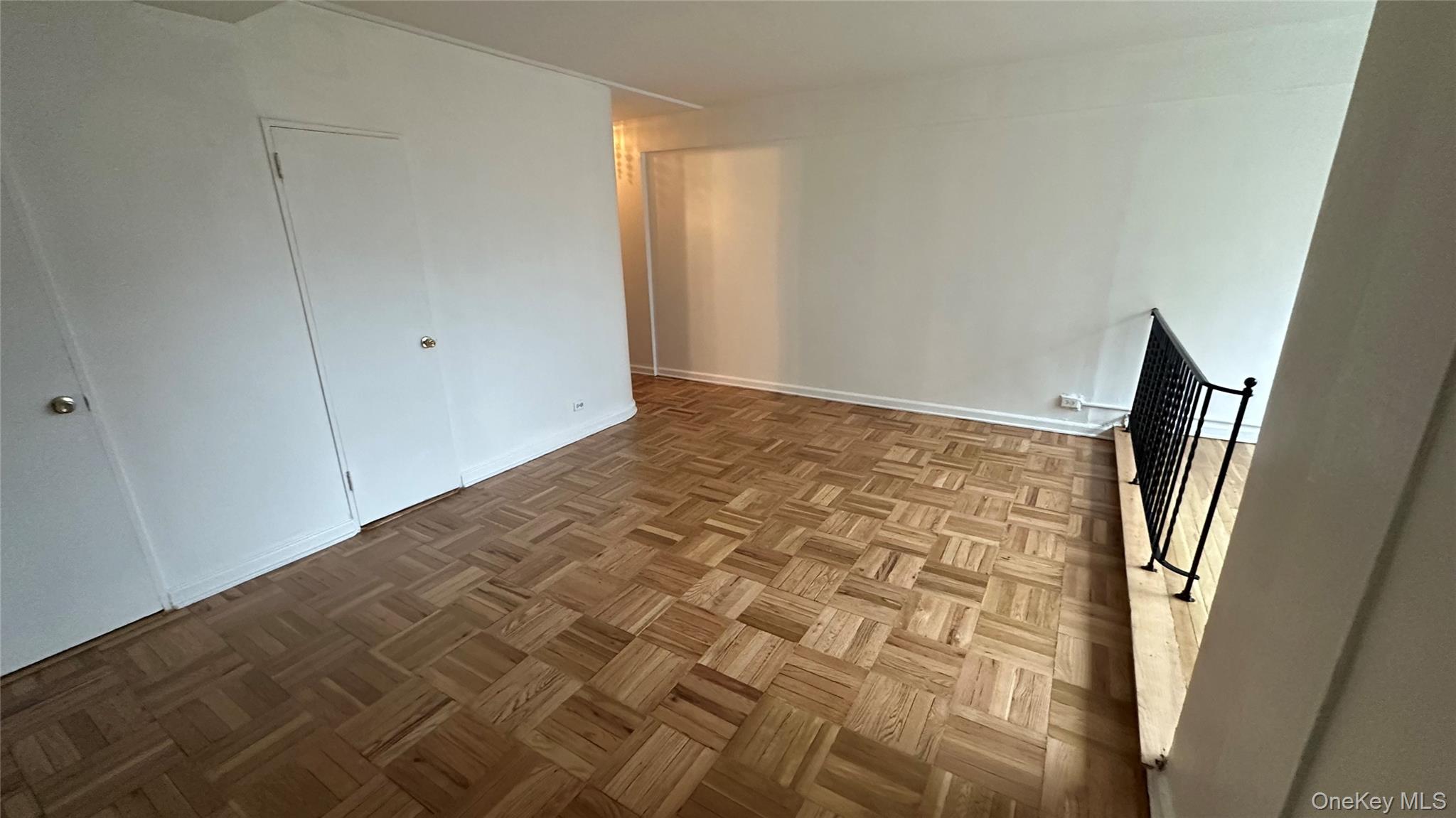 #12 photo, 98-10 64th Avenue, Rego Park , NY 11374