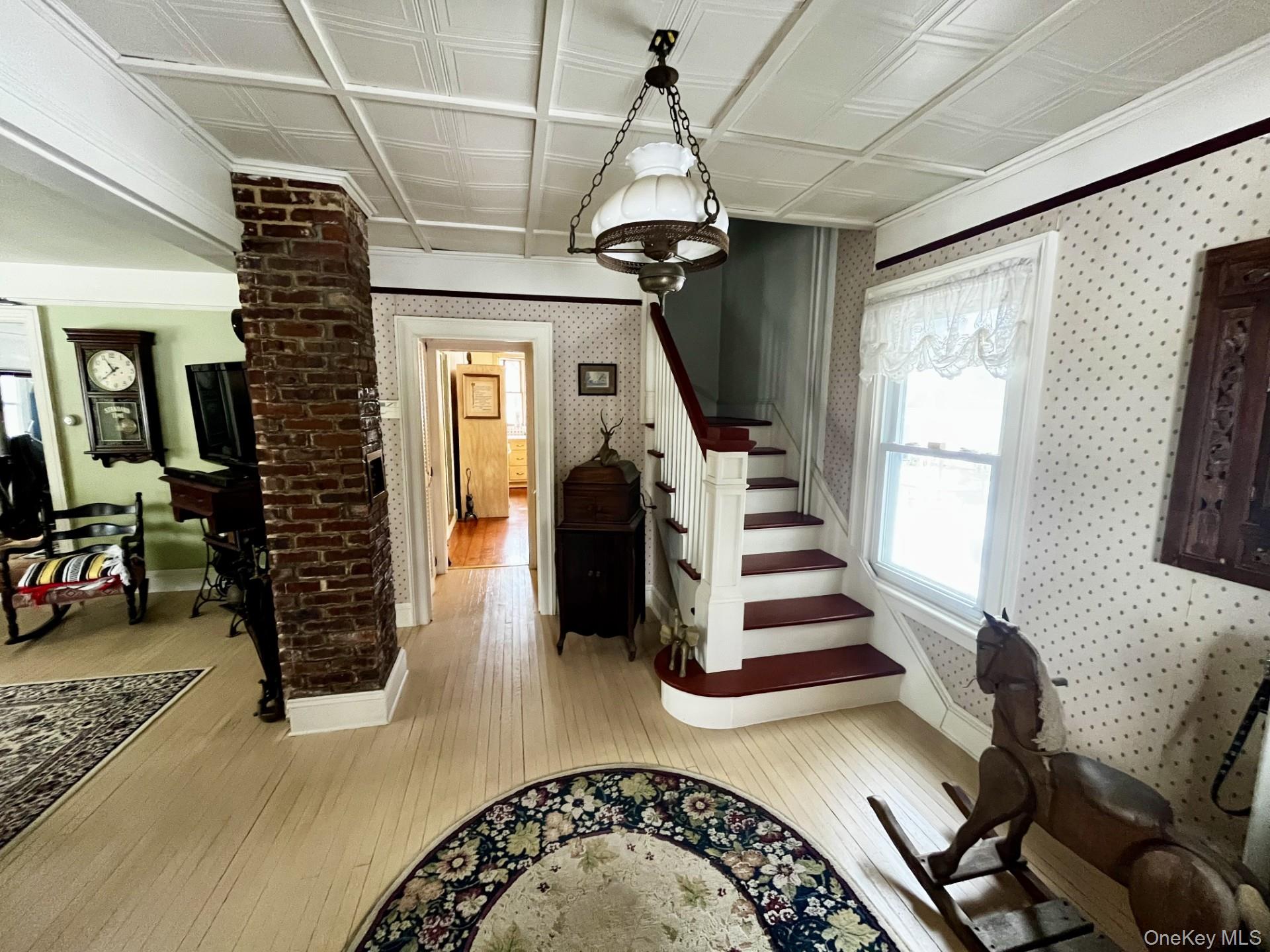 #15 photo, 7 Gerhardy Court, सफ़ोक काउंटी East Islip , NY 11730