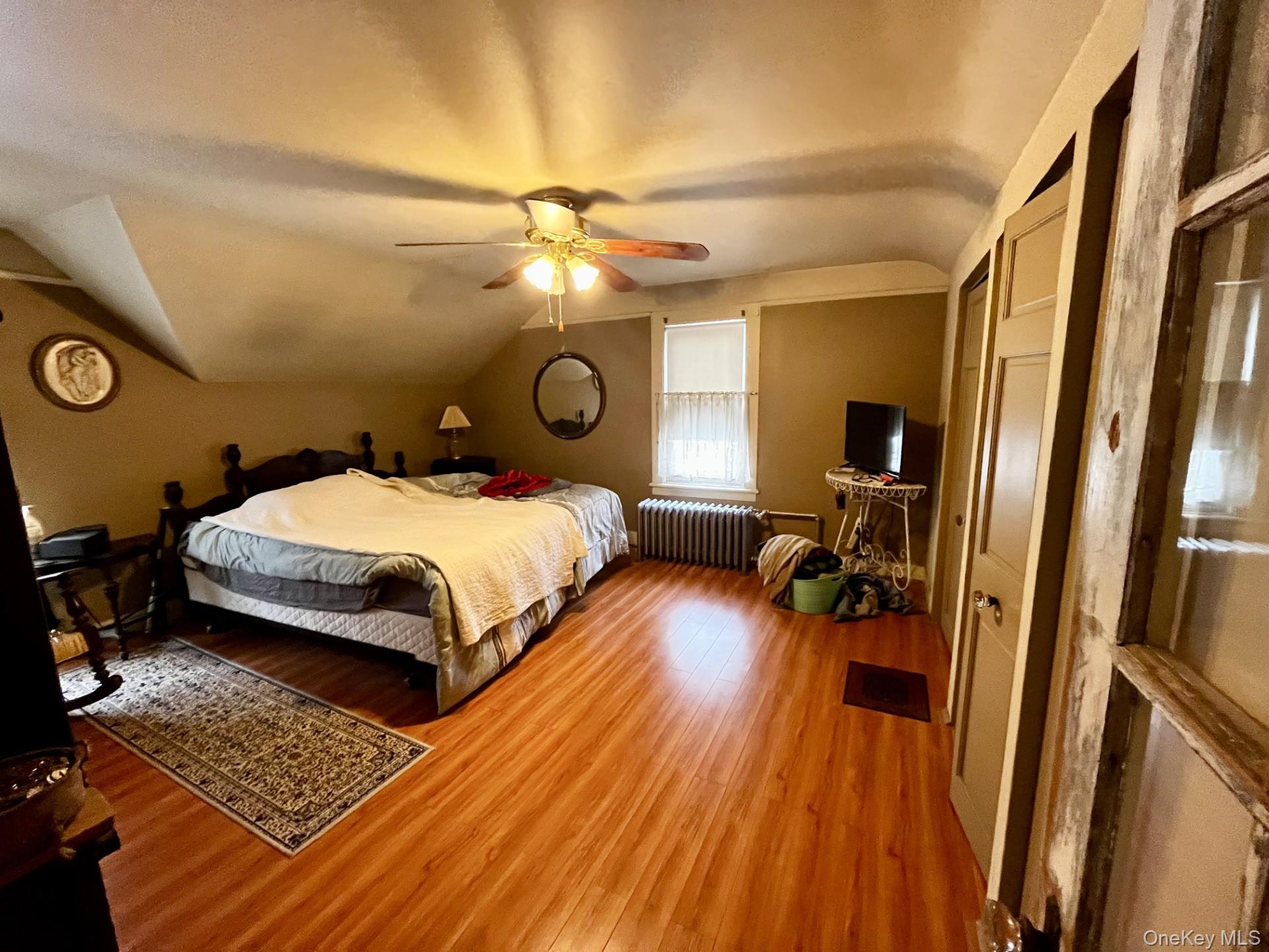 #16 photo, 7 Gerhardy Court, सफ़ोक काउंटी East Islip , NY 11730