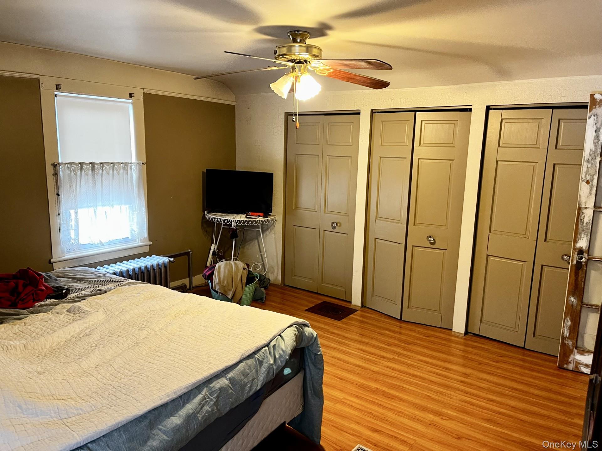 #17 photo, 7 Gerhardy Court, सफ़ोक काउंटी East Islip , NY 11730