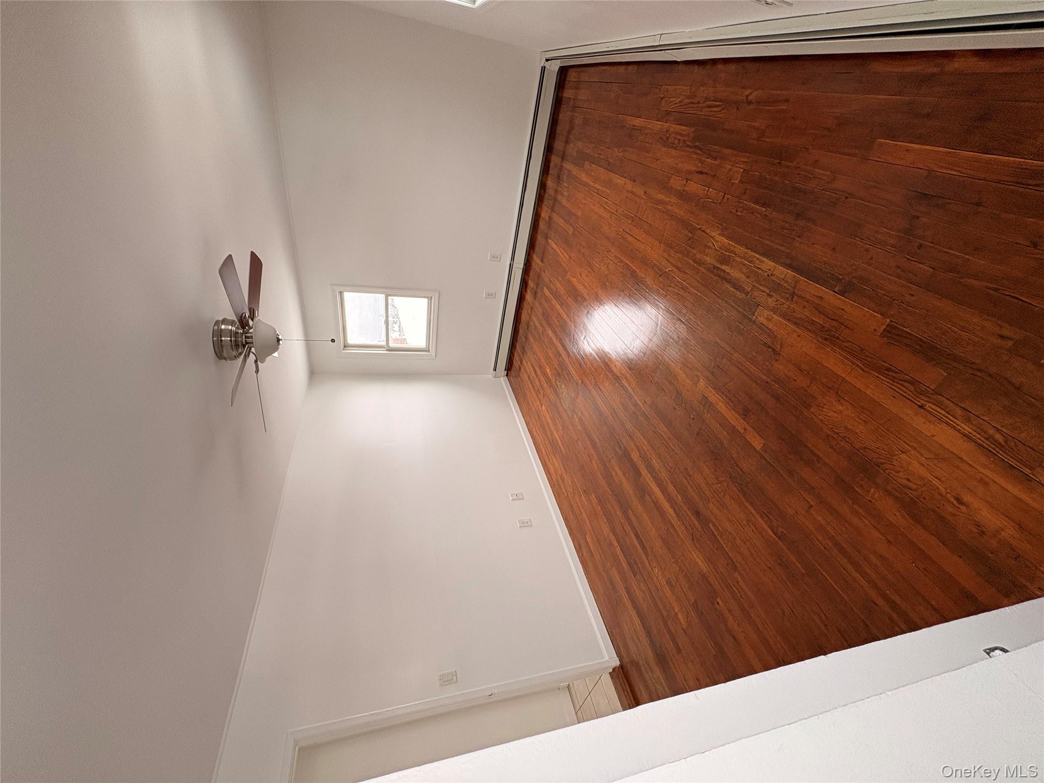 #4 photo, 163 Nassau Lane, Нассау ‖ Island Park , NY 11558