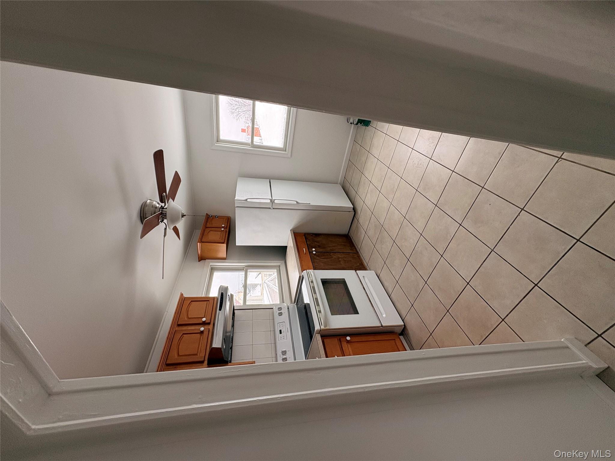 #5 photo, 163 Nassau Lane, Нассау ‖ Island Park , NY 11558