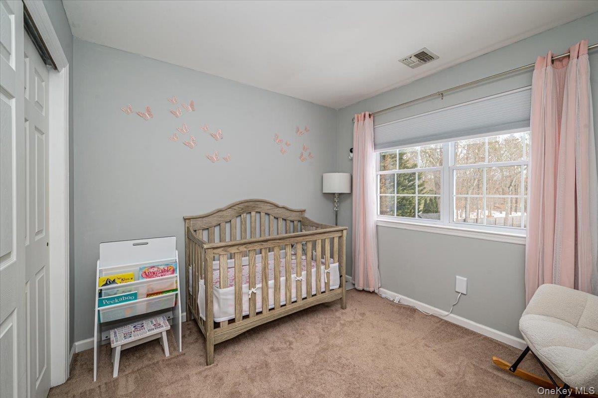 #18 photo, 47 Cobblestone Drive, सफ़ोक काउंटी Shoreham , NY 11786