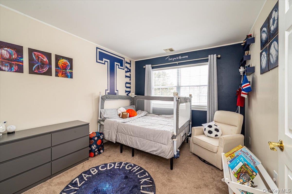 #20 photo, 47 Cobblestone Drive, सफ़ोक काउंटी Shoreham , NY 11786