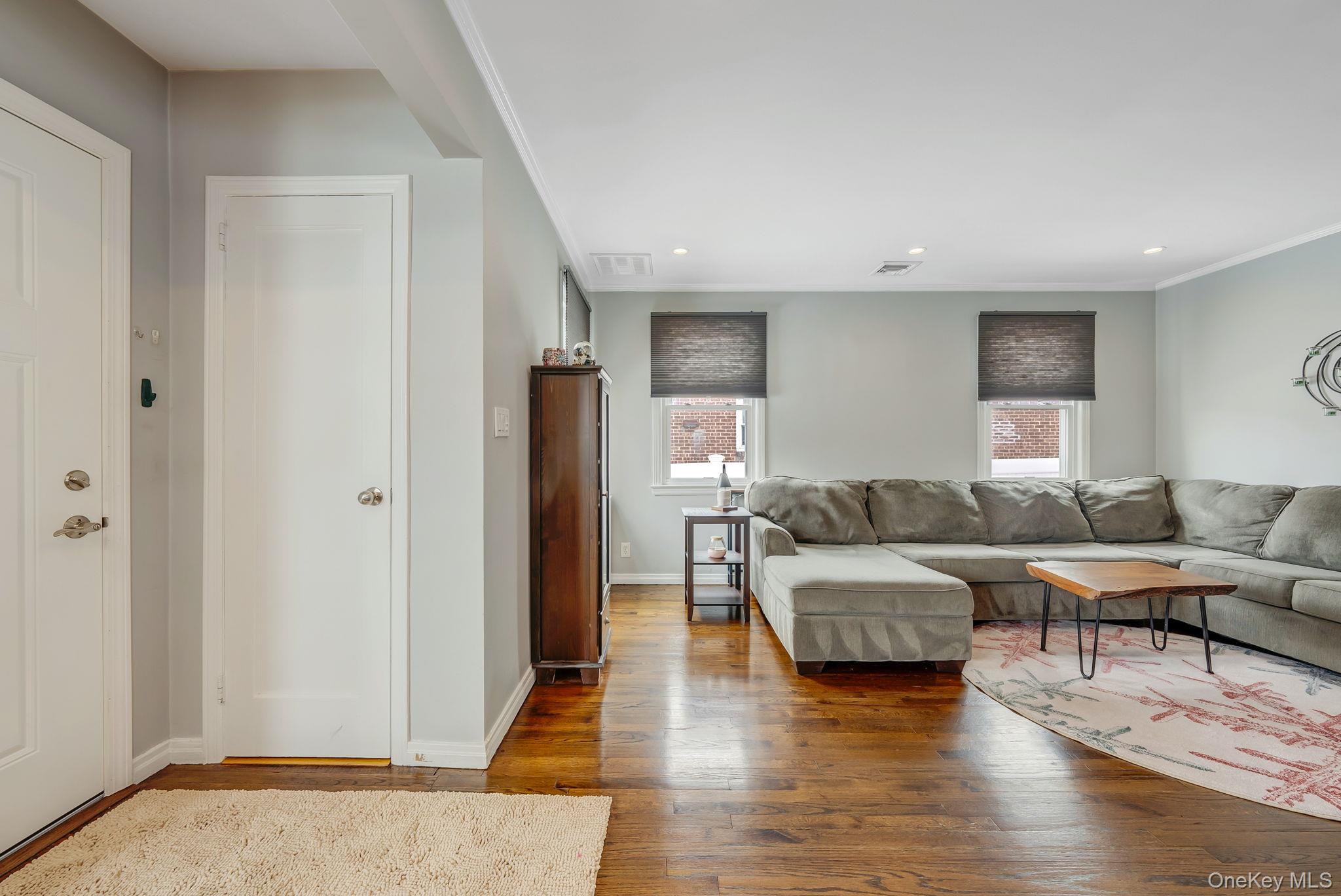 #5 photo, 131 Grange Street, Franklin Square , NY 11010