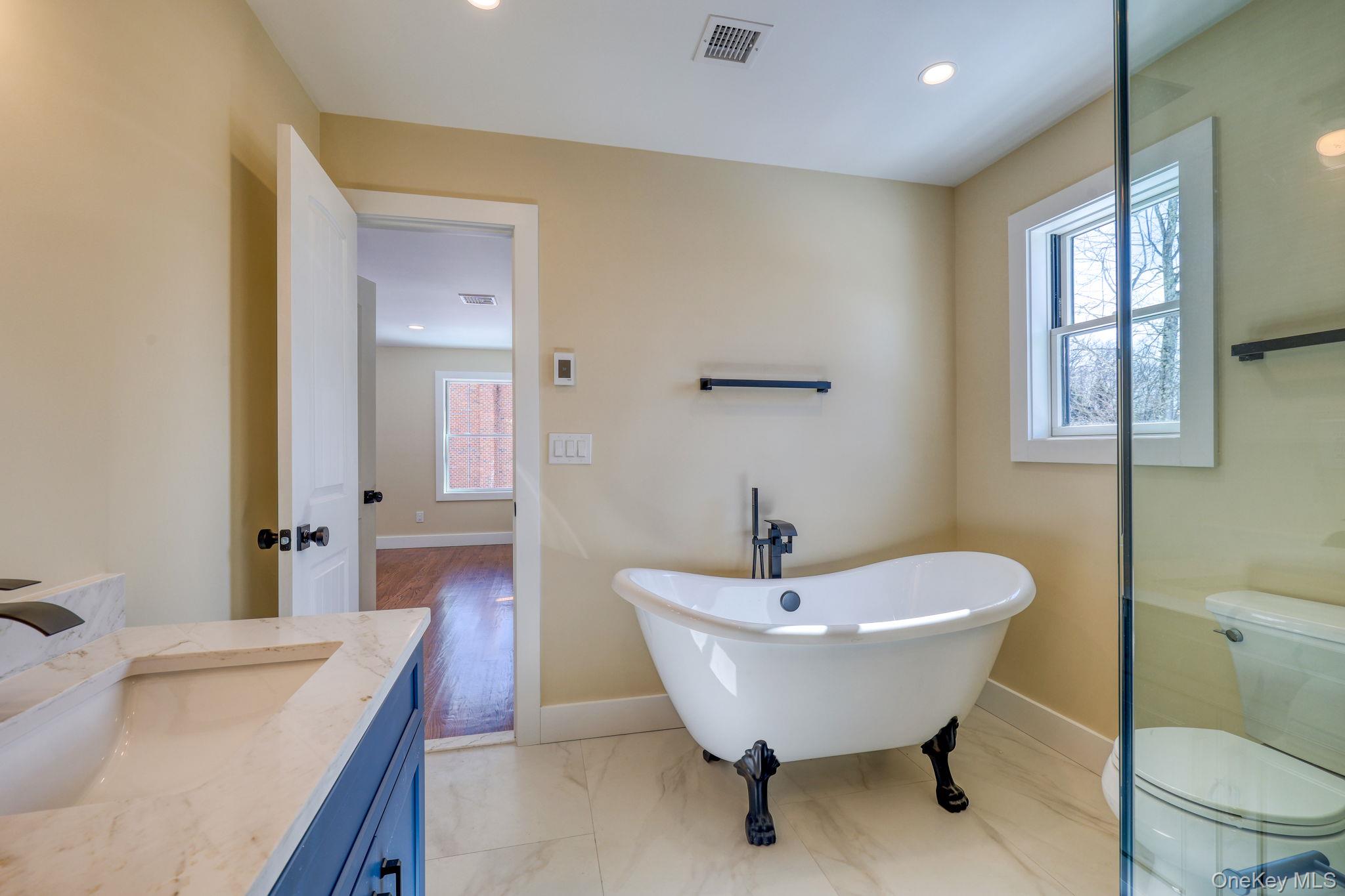 #7 photo, 36 Hill and dale, Cortlandt Manor , NY 10567