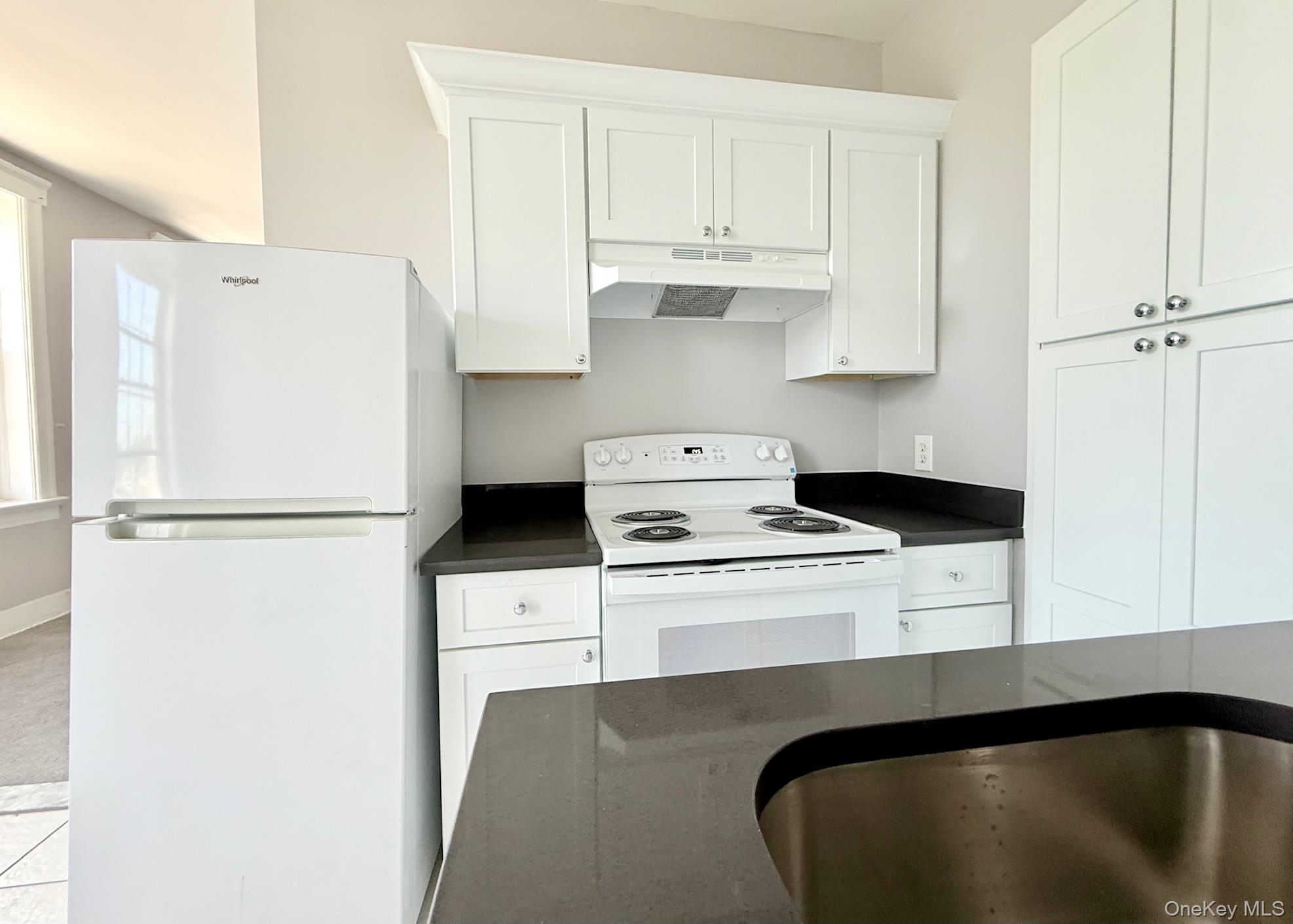 #10 photo, 132 W Boston Post Road, Mamaroneck , NY 10543