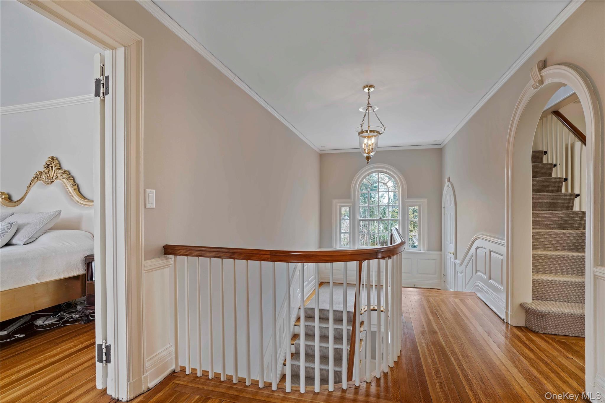 #13 photo, 650 Ely Avenue, Pelham , NY 10803