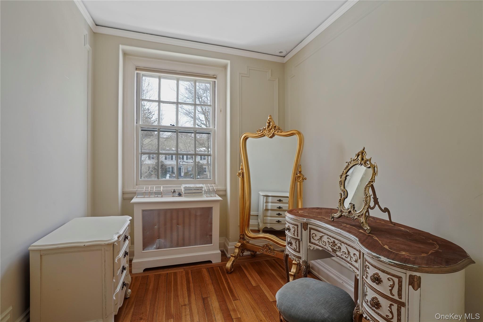 #19 photo, 650 Ely Avenue, Pelham , NY 10803