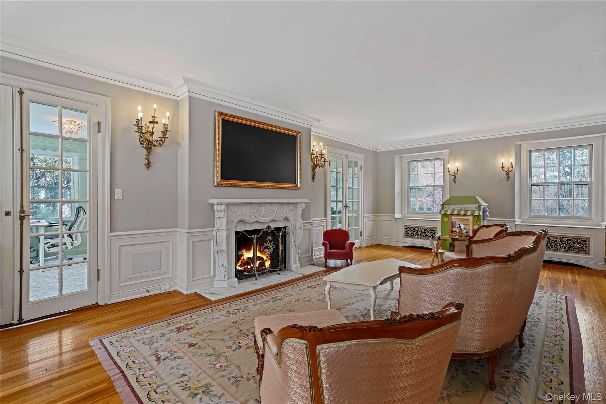 #3 photo, 650 Ely Avenue, Pelham , NY 10803