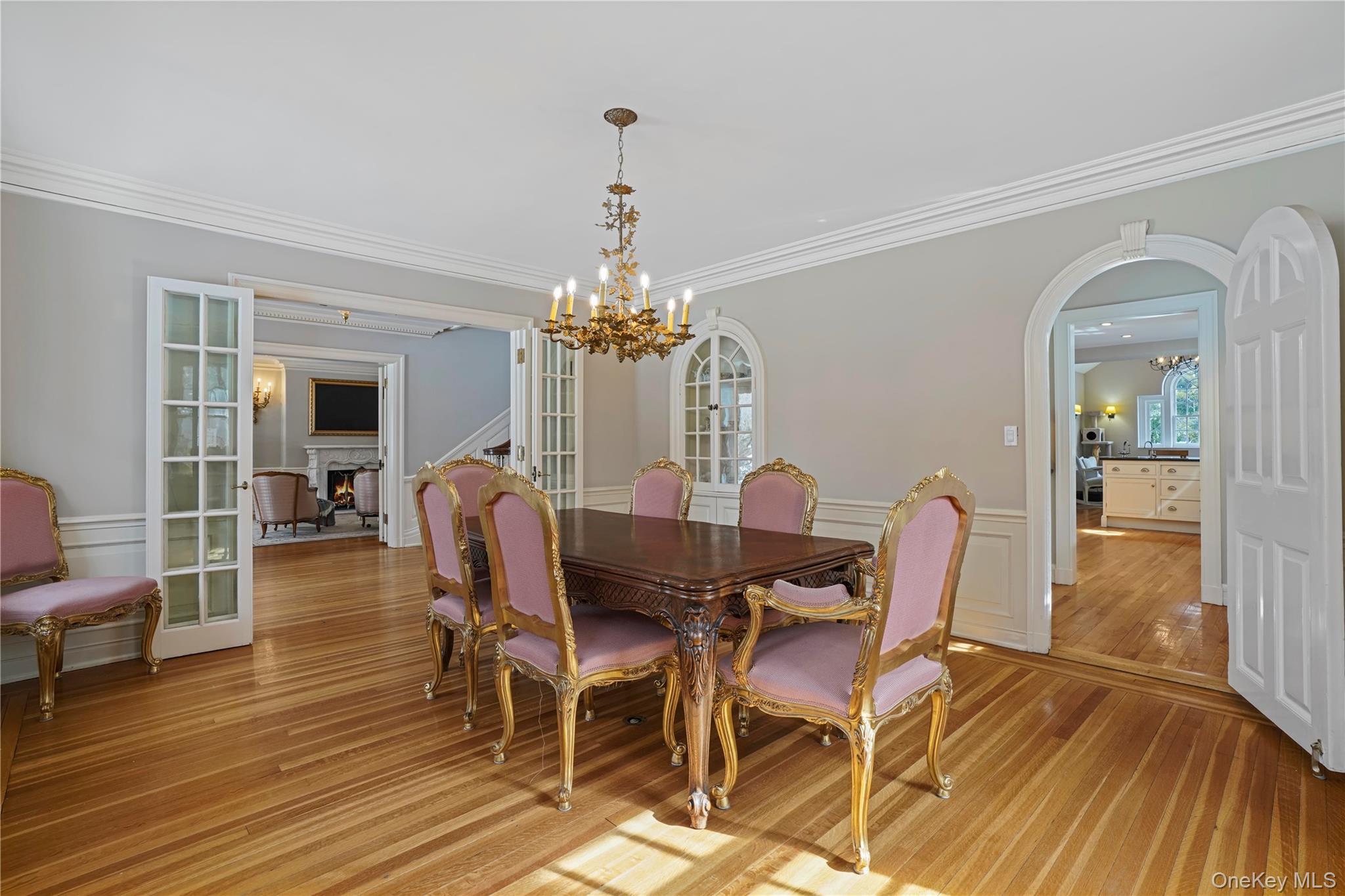 #5 photo, 650 Ely Avenue, Pelham , NY 10803