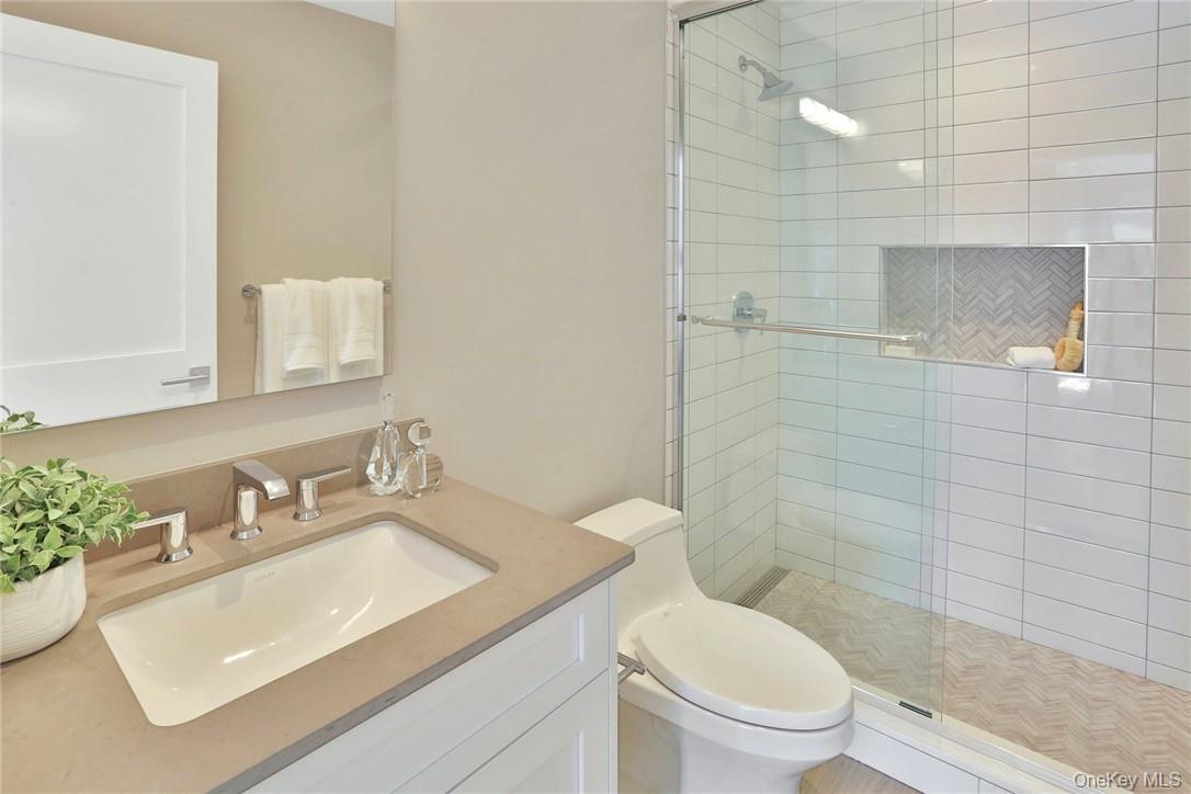 #16 photo, 470 Main Street, Armonk , NY 10504