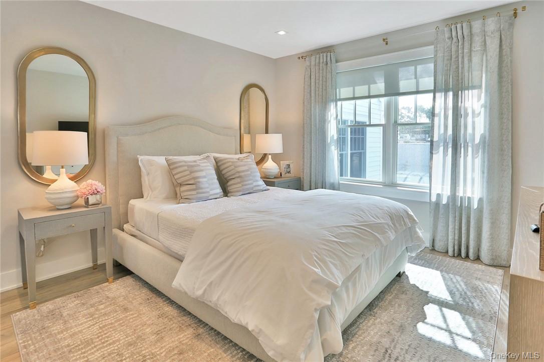 #15 photo, 470 Main Street, Armonk , NY 10504