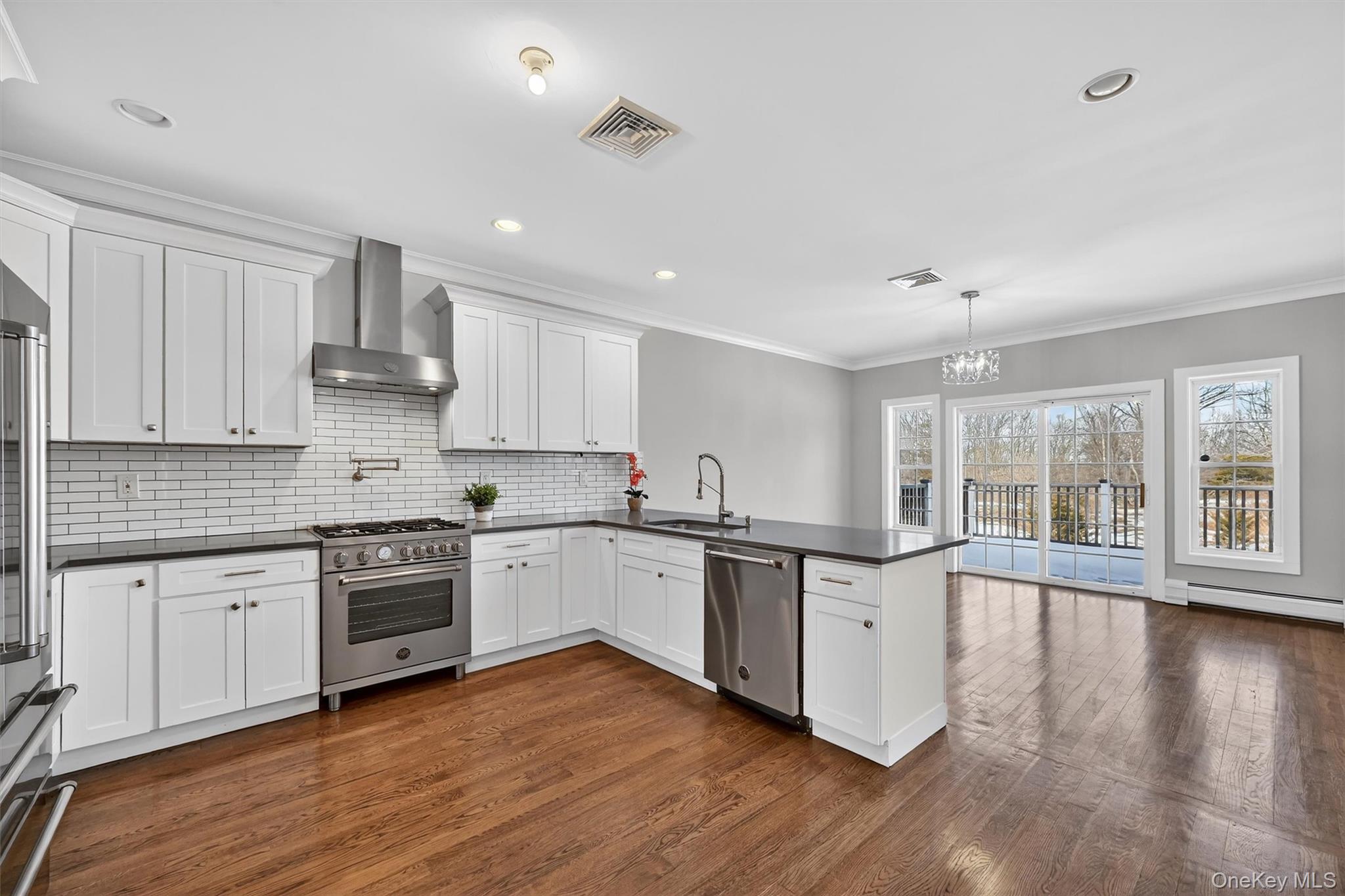 #16 photo, 548 Mountainview Avenue, Valley Cottage , NY 10989