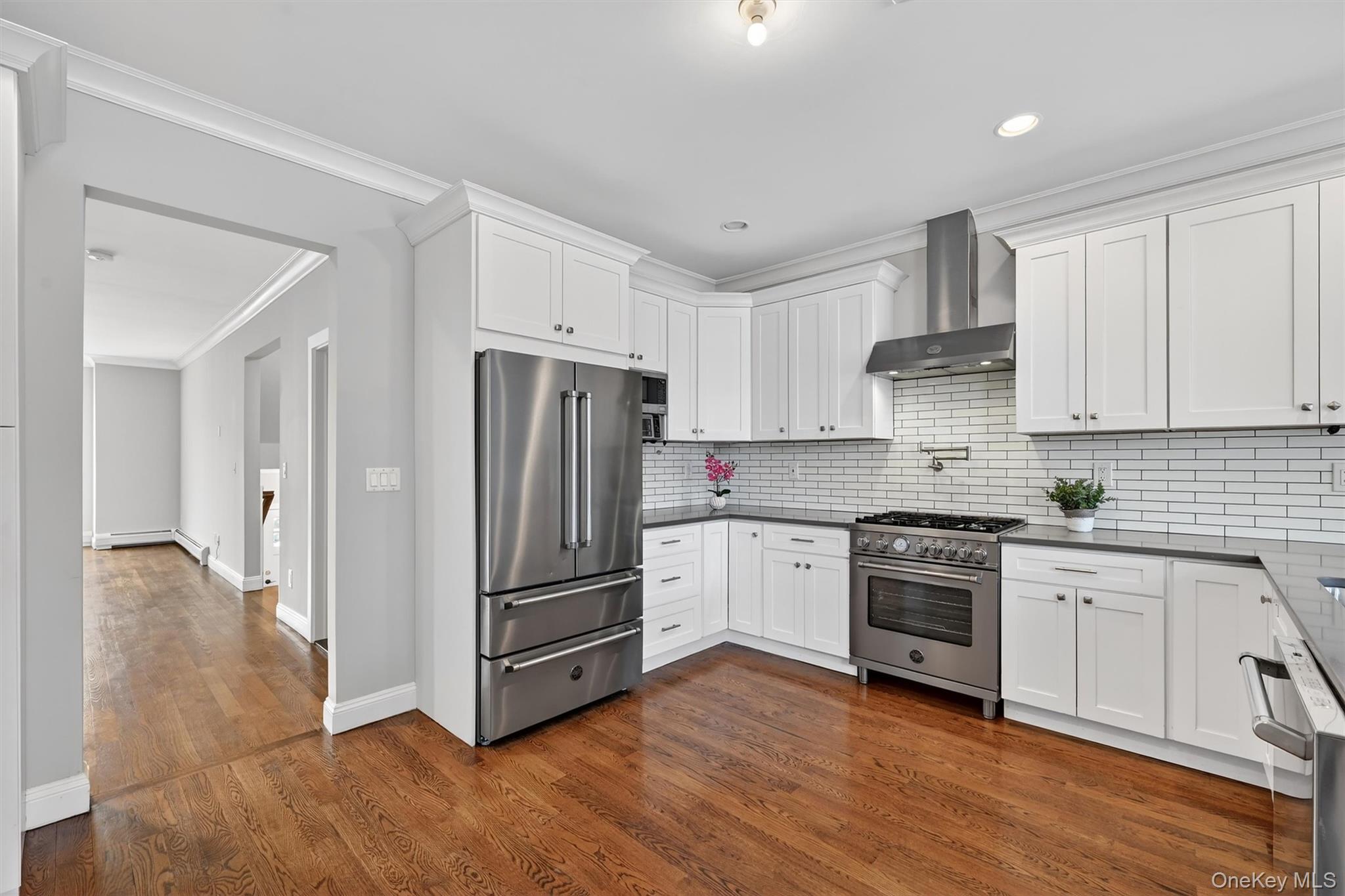 #18 photo, 548 Mountainview Avenue, Valley Cottage , NY 10989