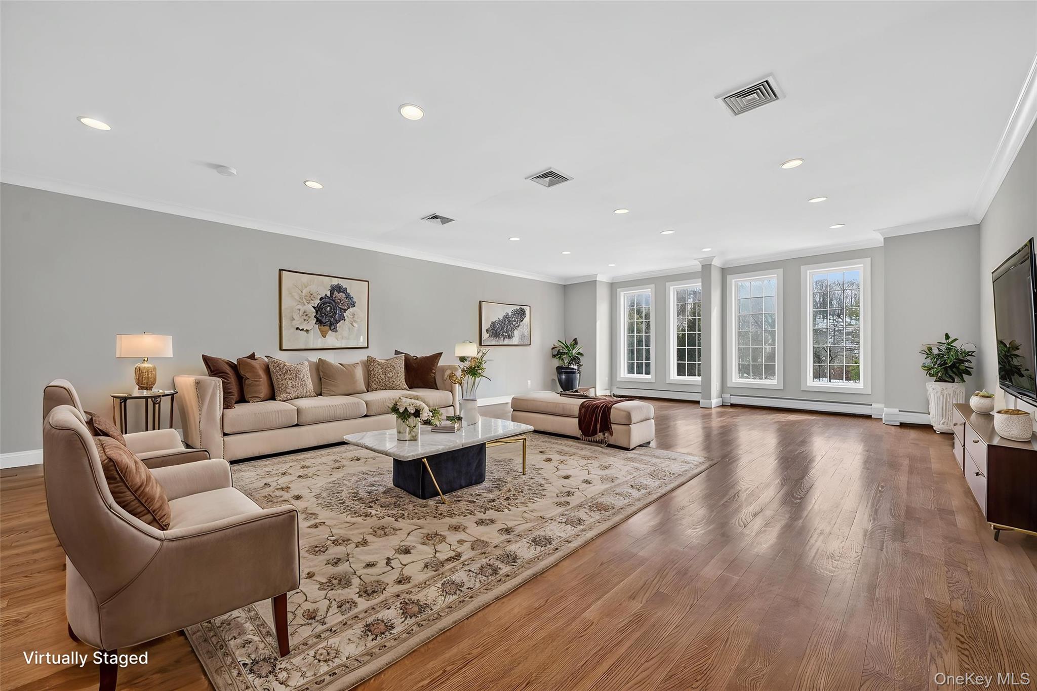 #3 photo, 548 Mountainview Avenue, Valley Cottage , NY 10989