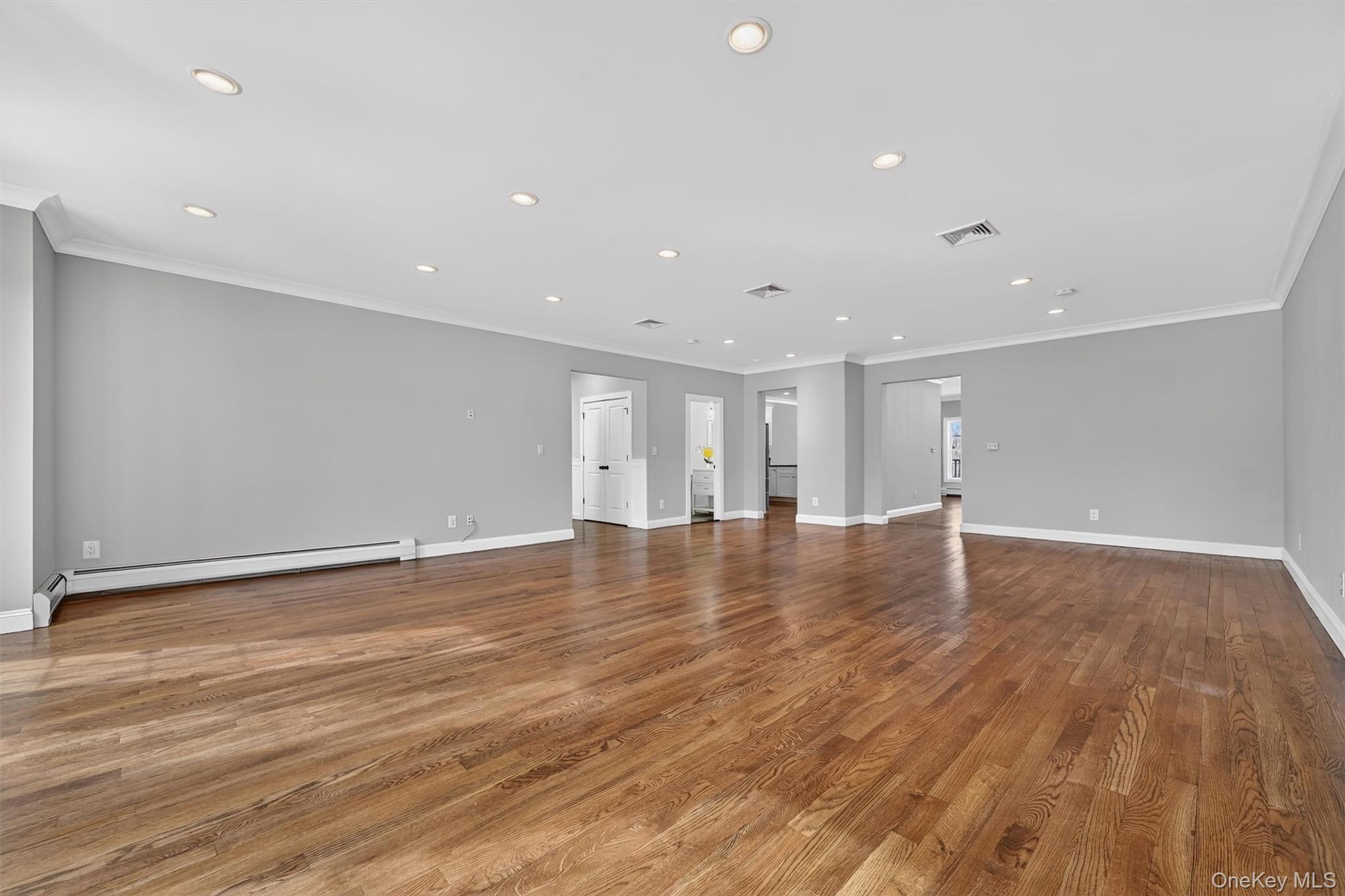 #5 photo, 548 Mountainview Avenue, Valley Cottage , NY 10989