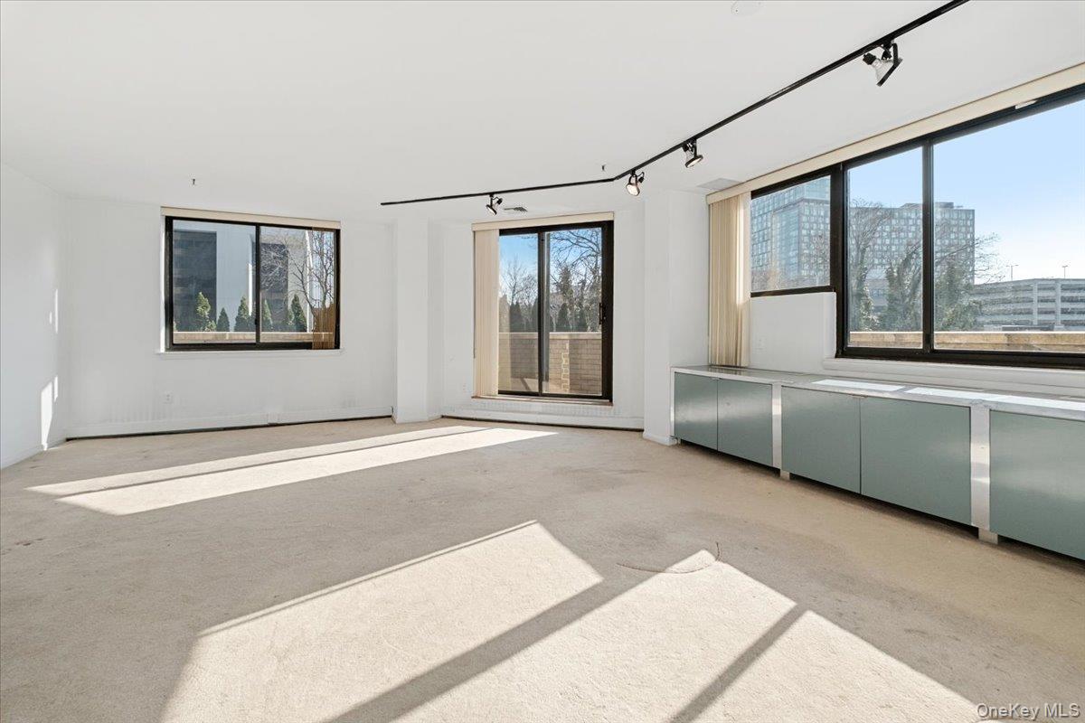 #13 photo, 25 Rockledge Avenue, White Plains , NY 10601