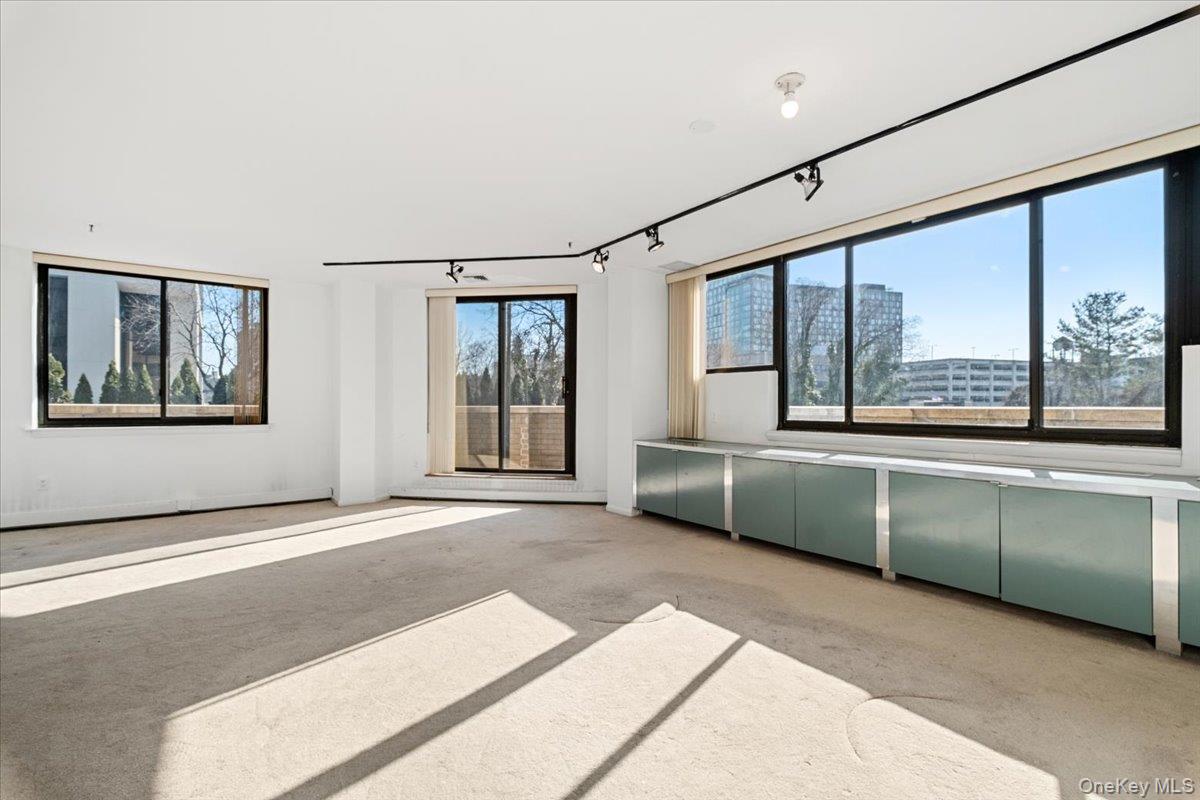 #14 photo, 25 Rockledge Avenue, White Plains , NY 10601