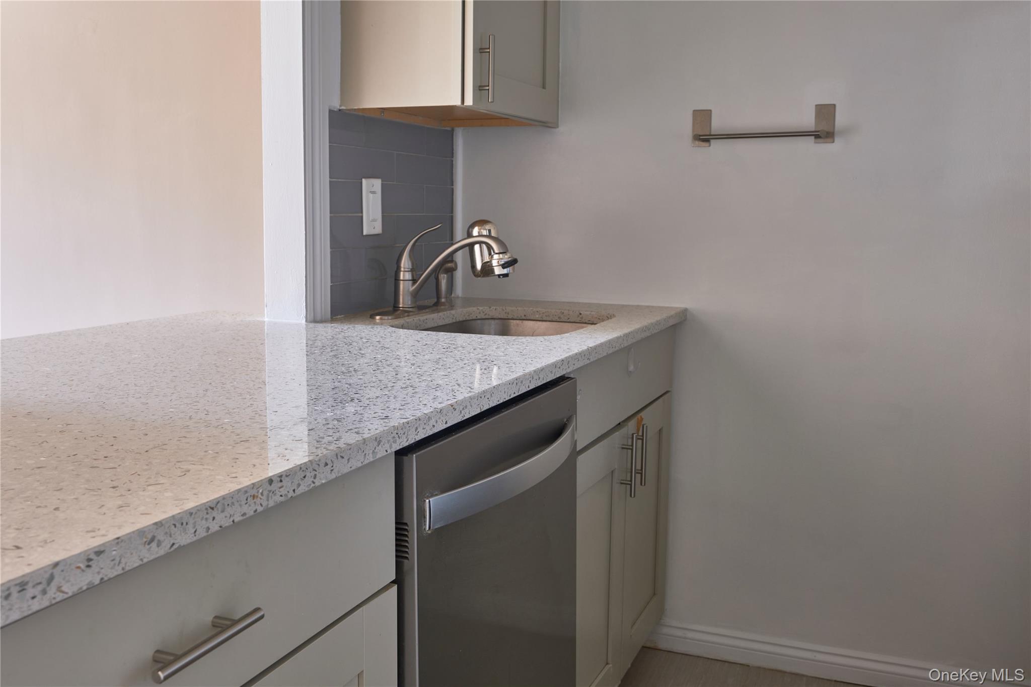 #10 photo, 2 Consulate Drive, Tuckahoe , NY 10707