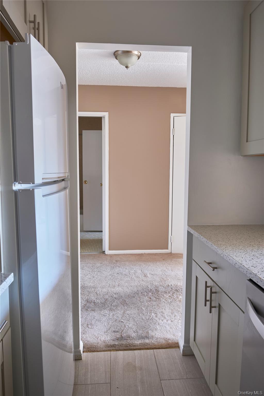 #12 photo, 2 Consulate Drive, Tuckahoe , NY 10707