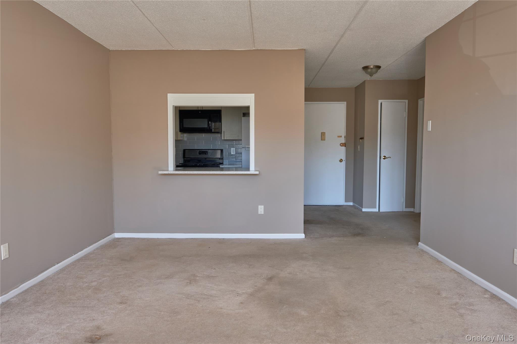 #4 photo, 2 Consulate Drive, Tuckahoe , NY 10707