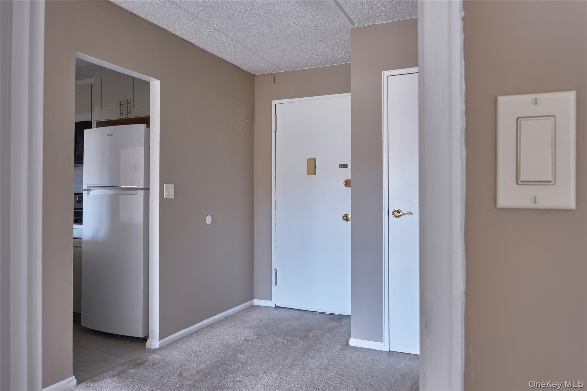 #6 photo, 2 Consulate Drive, Tuckahoe , NY 10707