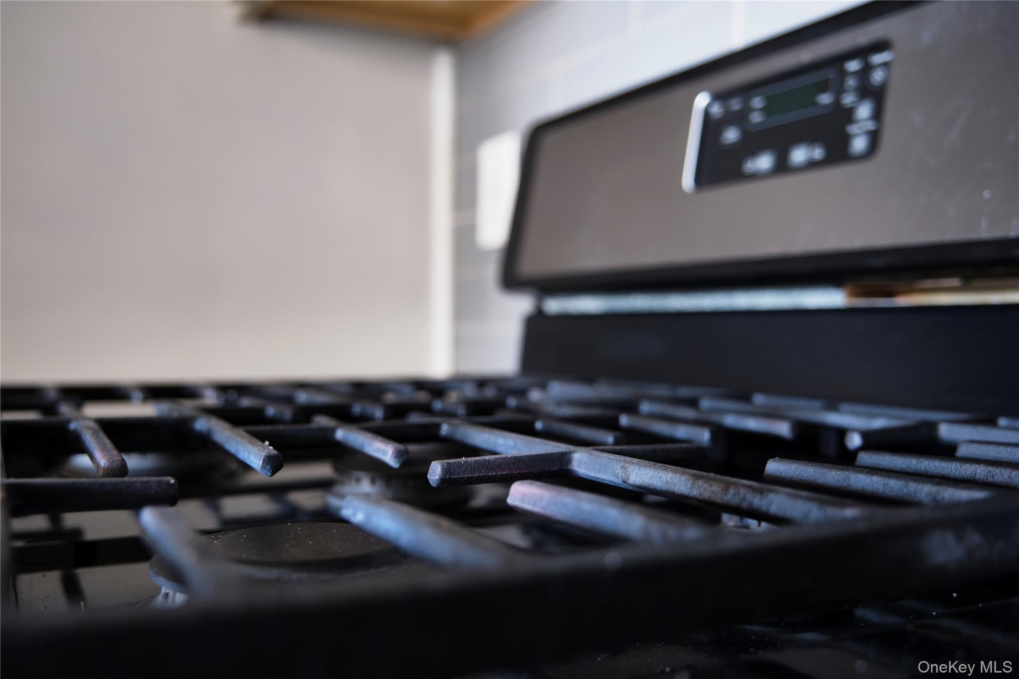 #7 photo, 2 Consulate Drive, Tuckahoe , NY 10707