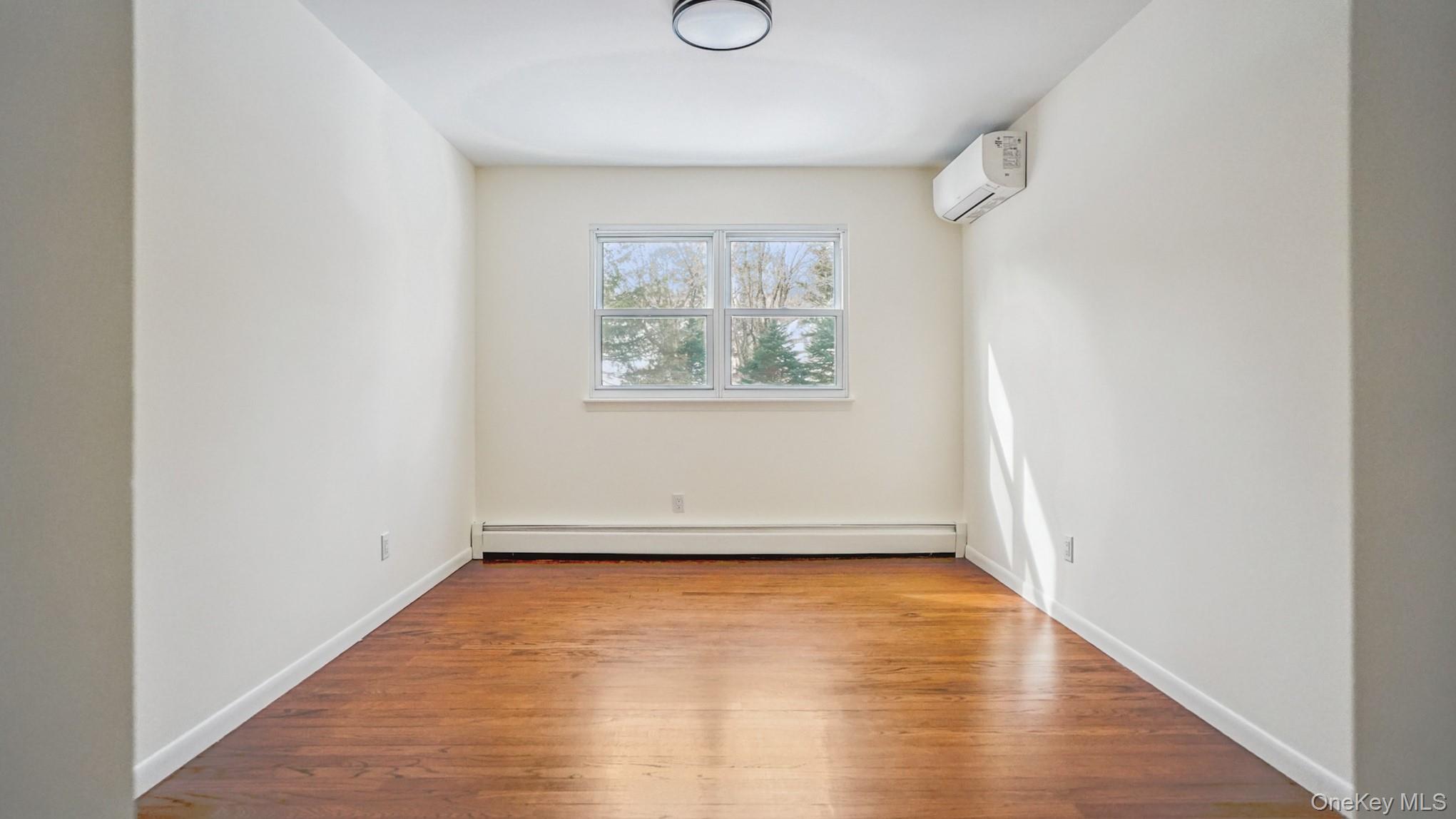 #11 photo, 100 E Sunnyside Lane, Irvington , NY 10533