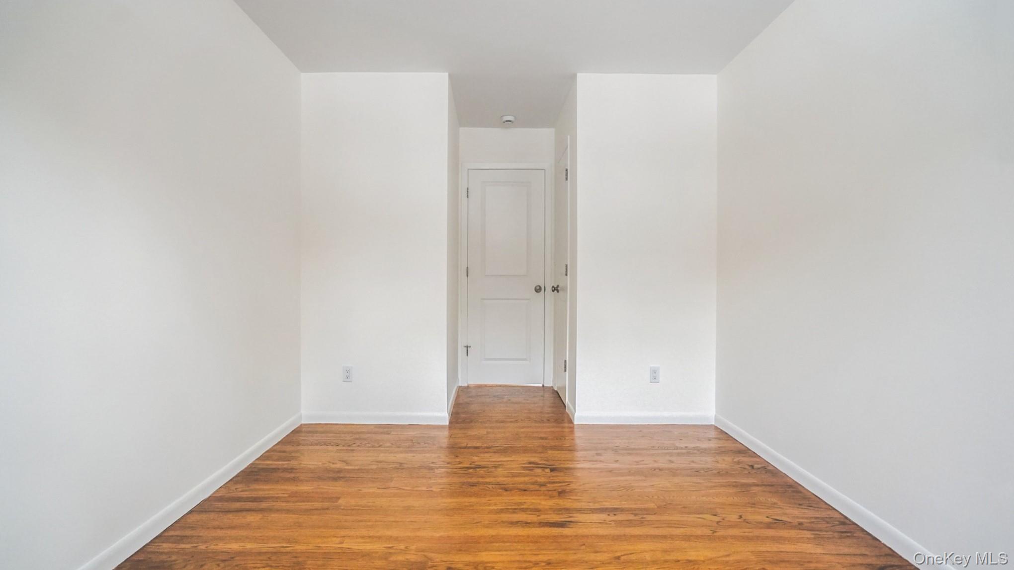 #9 photo, 100 E Sunnyside Lane, Irvington , NY 10533