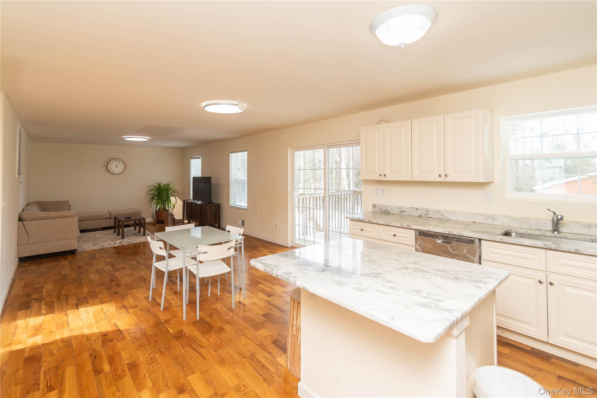 #4 photo, 62 Bristol Circle, Rock Hill , NY 12775