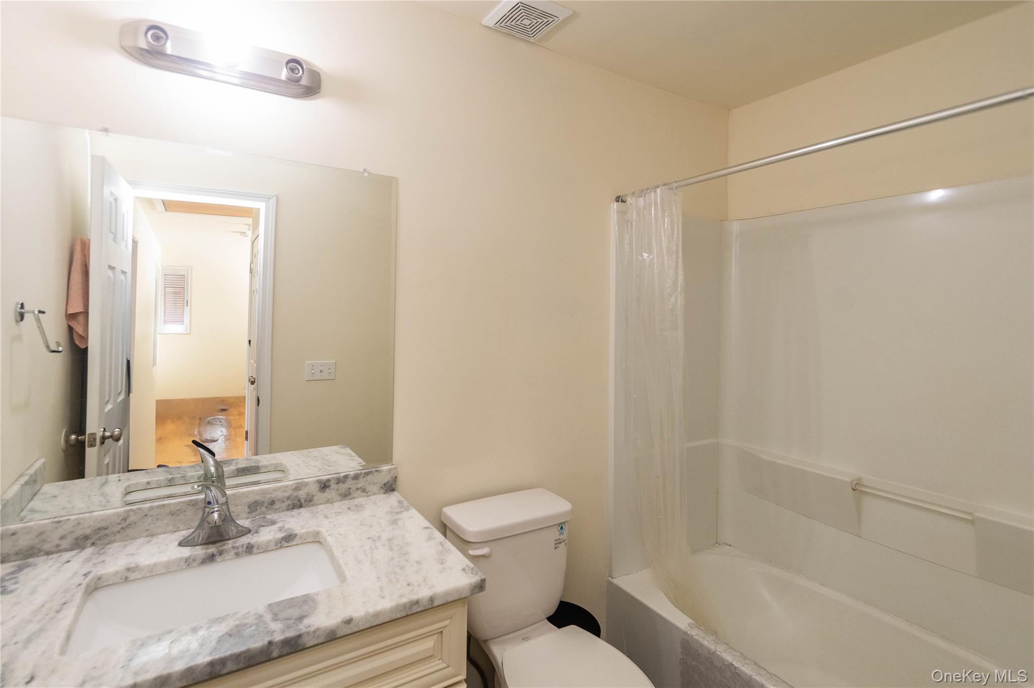 #9 photo, 62 Bristol Circle, Rock Hill , NY 12775