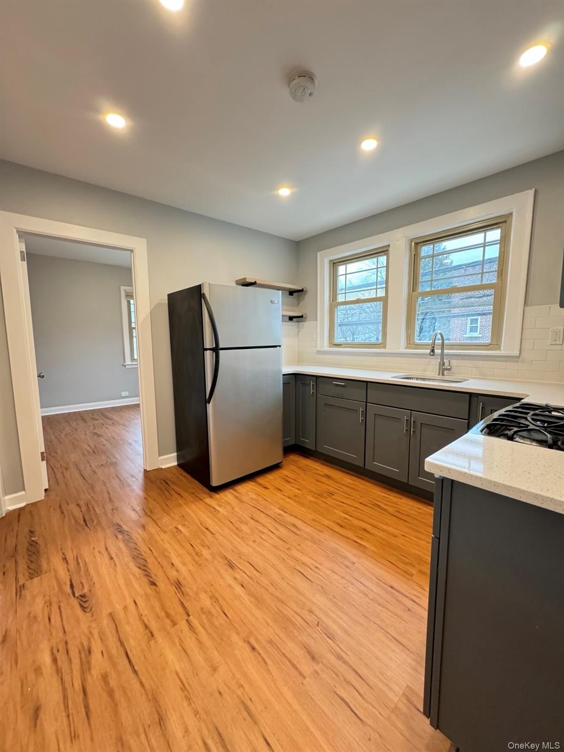 #19 photo, 42 Alder Street, Yonkers , NY 10701