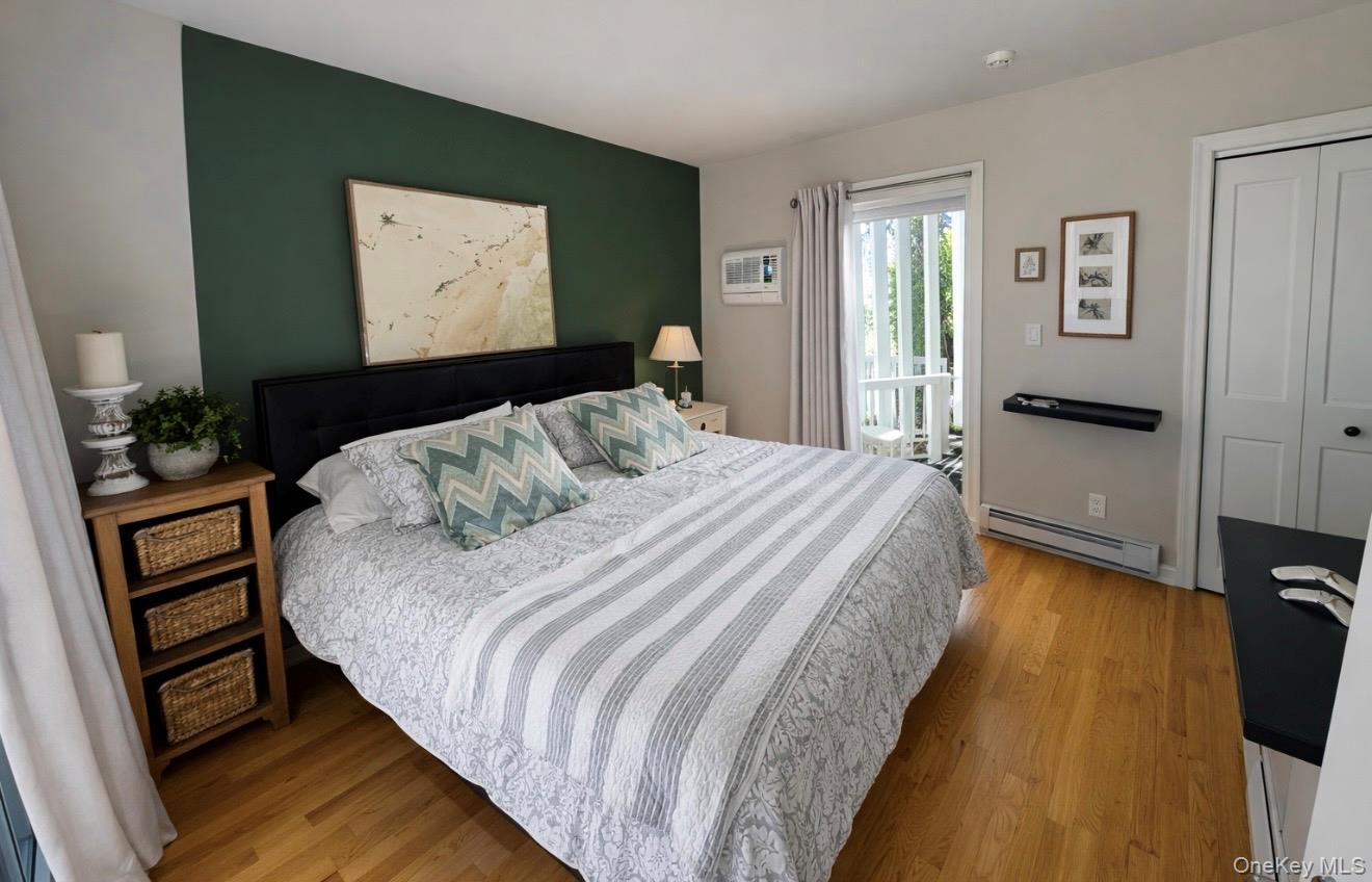 #4 photo, 274 Dune, Westhampton Beach , NY 11978