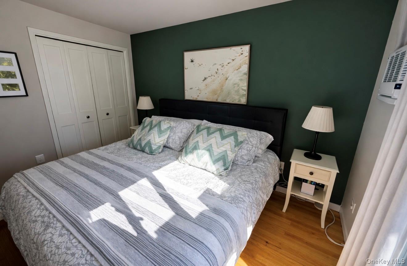 #5 photo, 274 Dune, Westhampton Beach , NY 11978