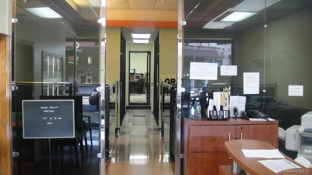 #1 photo, 9215 Roosevelt Avenue, Jackson Heights , NY 11372