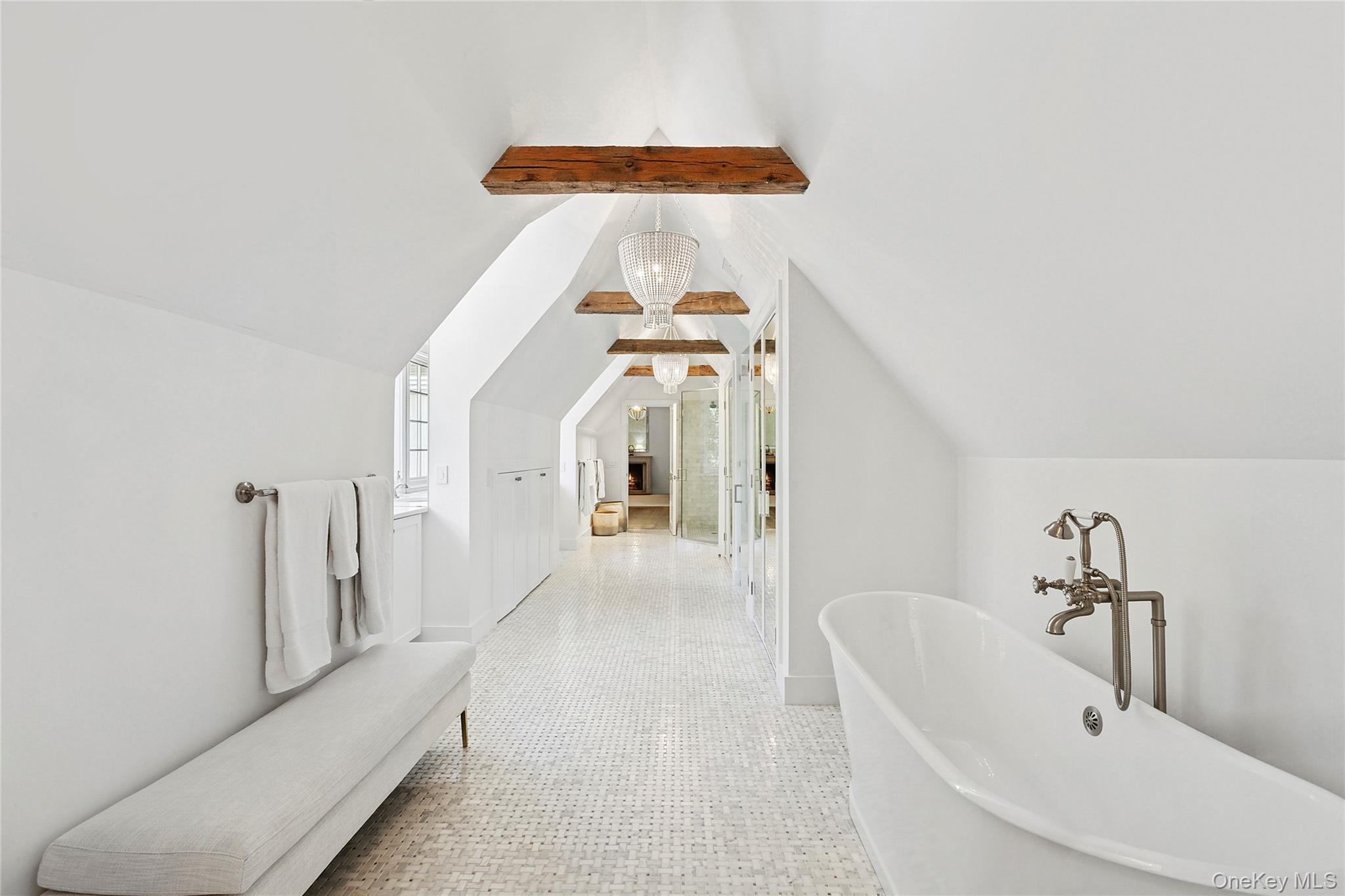 #9 photo, 123 Abrahams Path, 东长岛 East Hampton , NY 11937